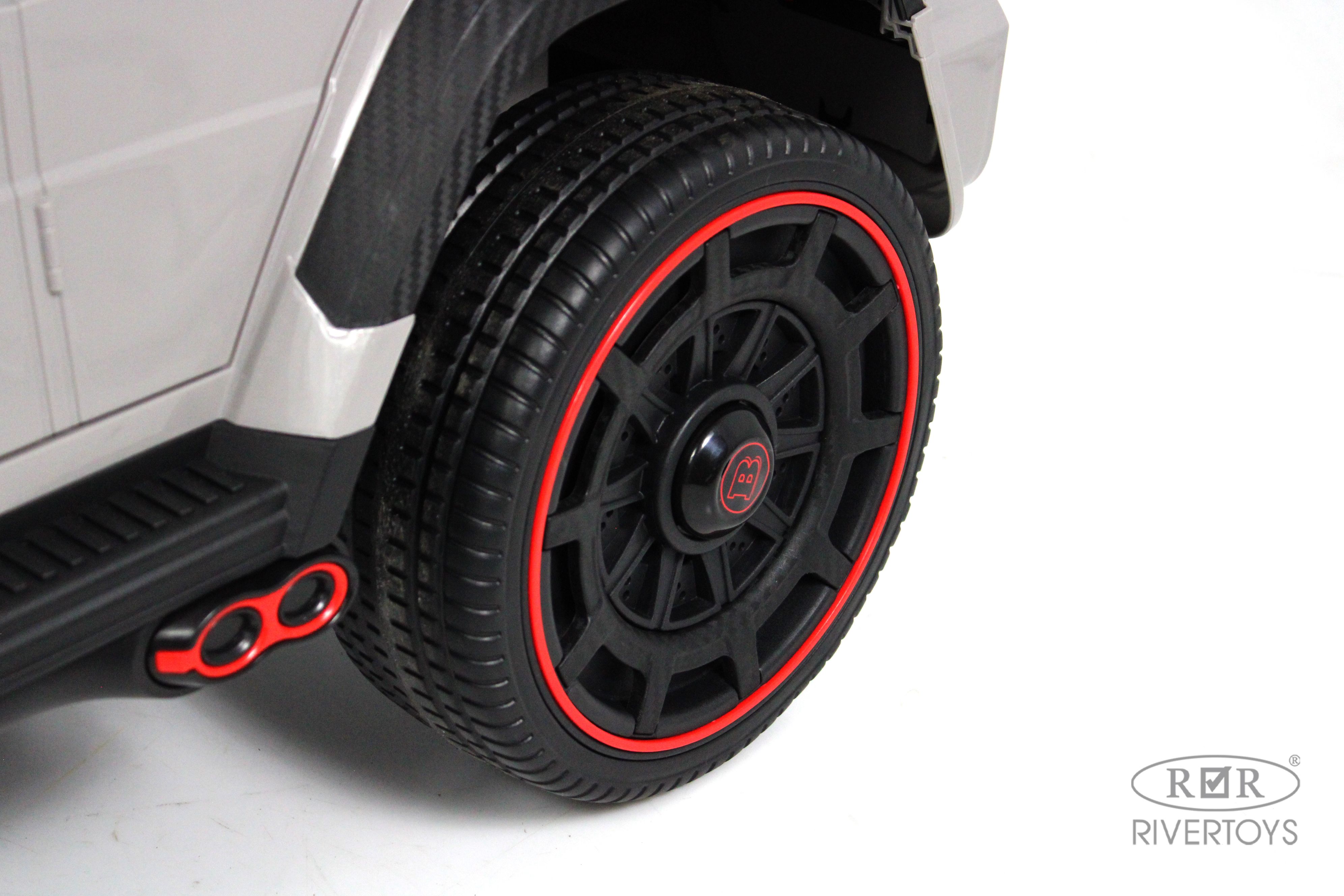 Электромобиль RIVERTOYS Mercedes Z999ZZ-GREY С пультом ДУ - фото 17