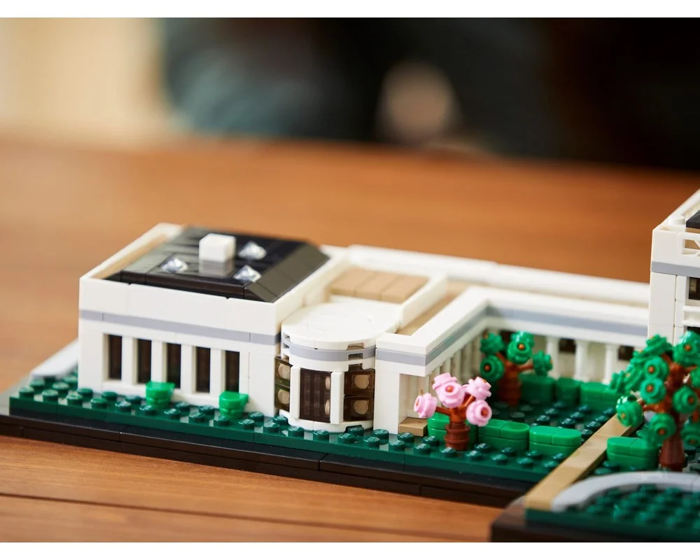 Конструктор LEGO Architecture 21054 1483 дет. - фото 11