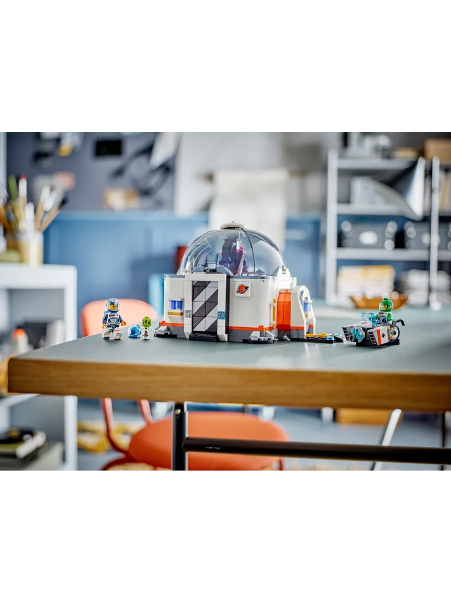 Конструктор LEGO City 560 дет. - фото 11
