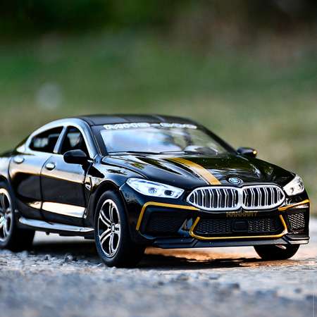 Автомобиль WiMi BMW