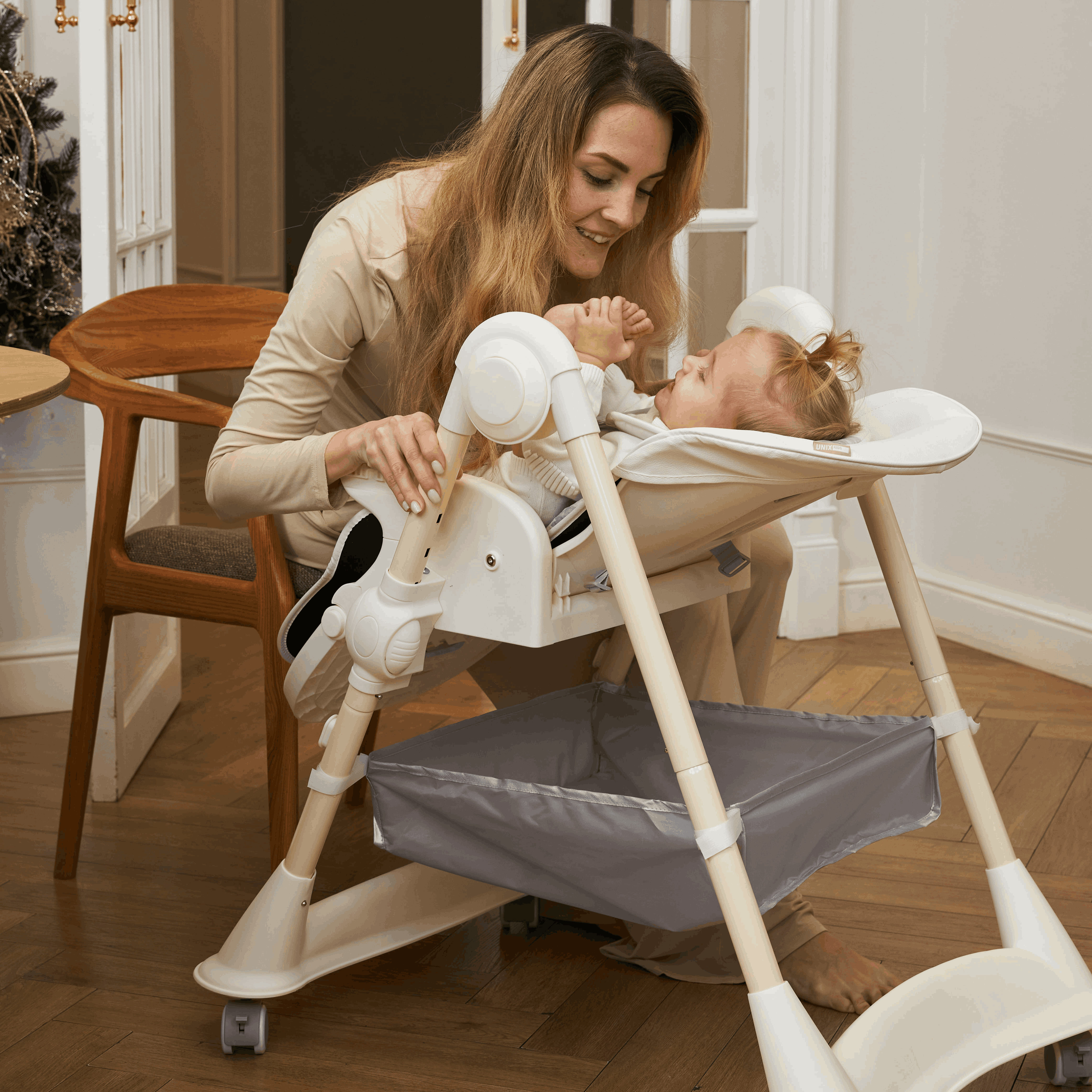 Стульчик для кормления UNIX Kids Ocean белый - фото 21