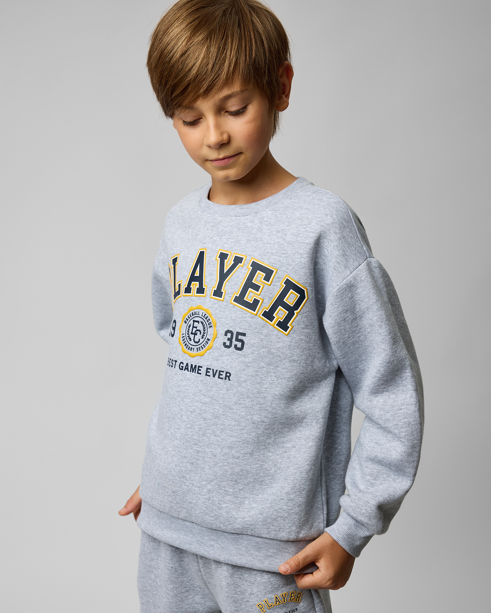 Свитшот Futurino W24FU1-B41Ttb-GGD0 - фото 1