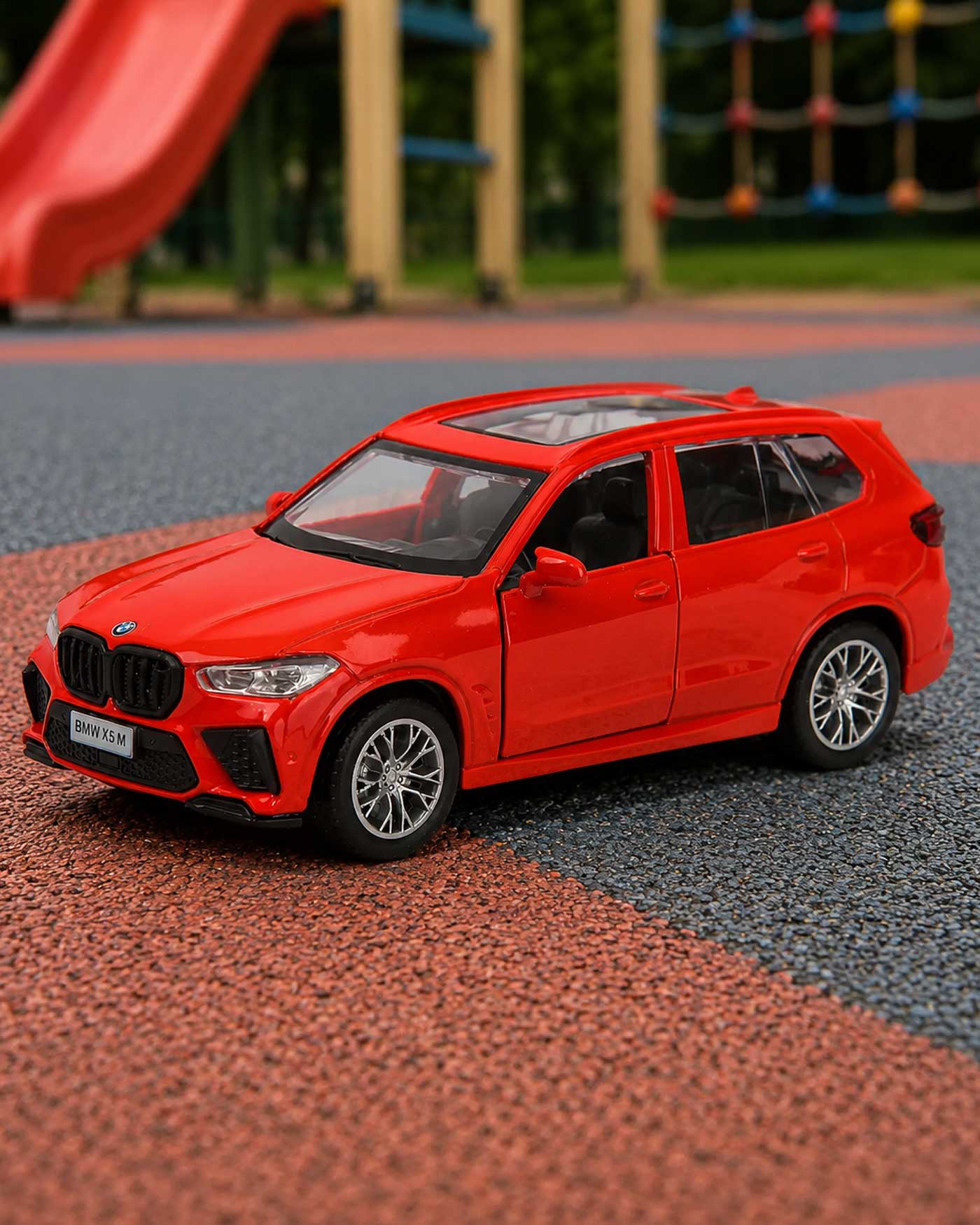 Автомобиль Mobicaro X5M 1:43 67720 - фото 4