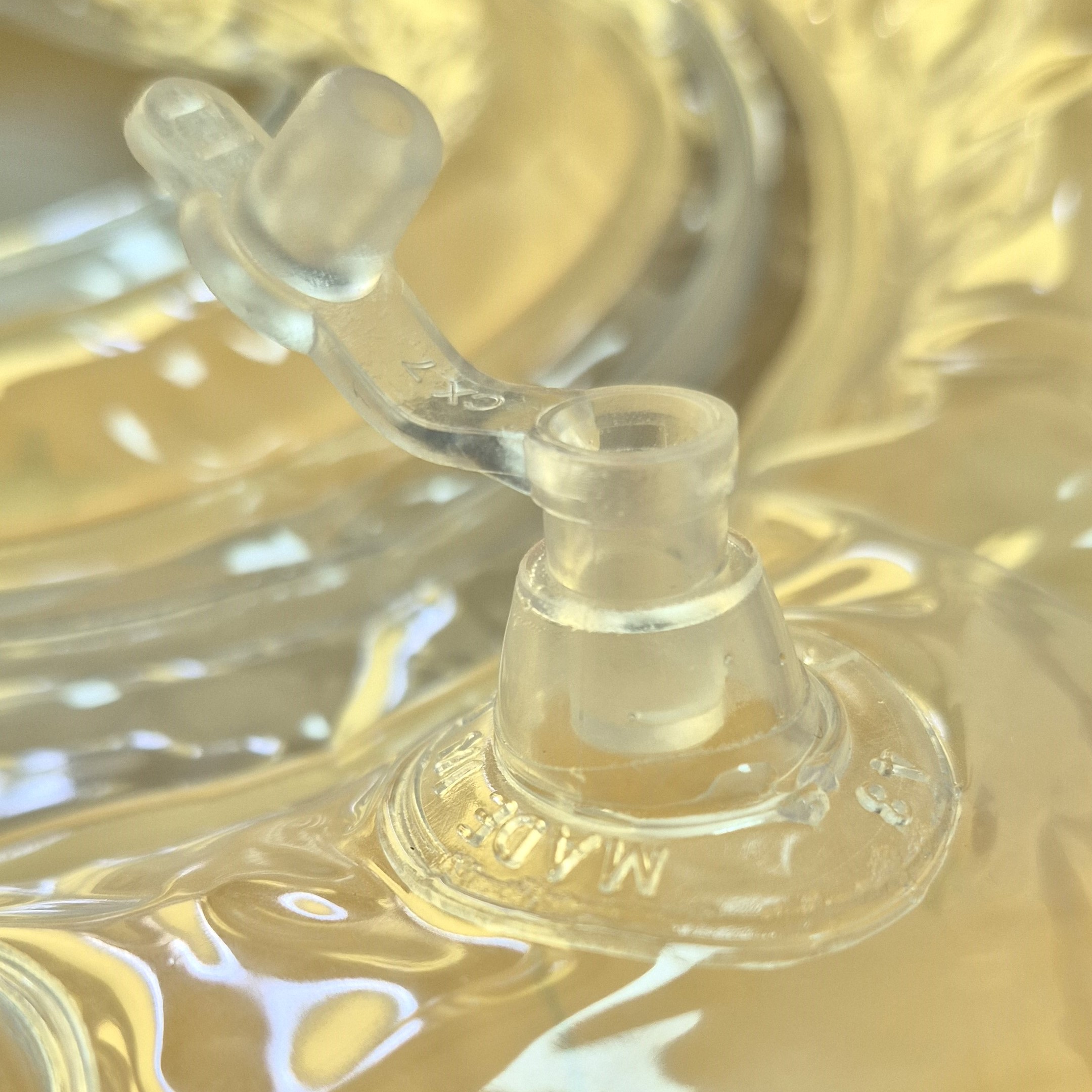 Круг для купания Uviton с ручками оранжевый - фото 3