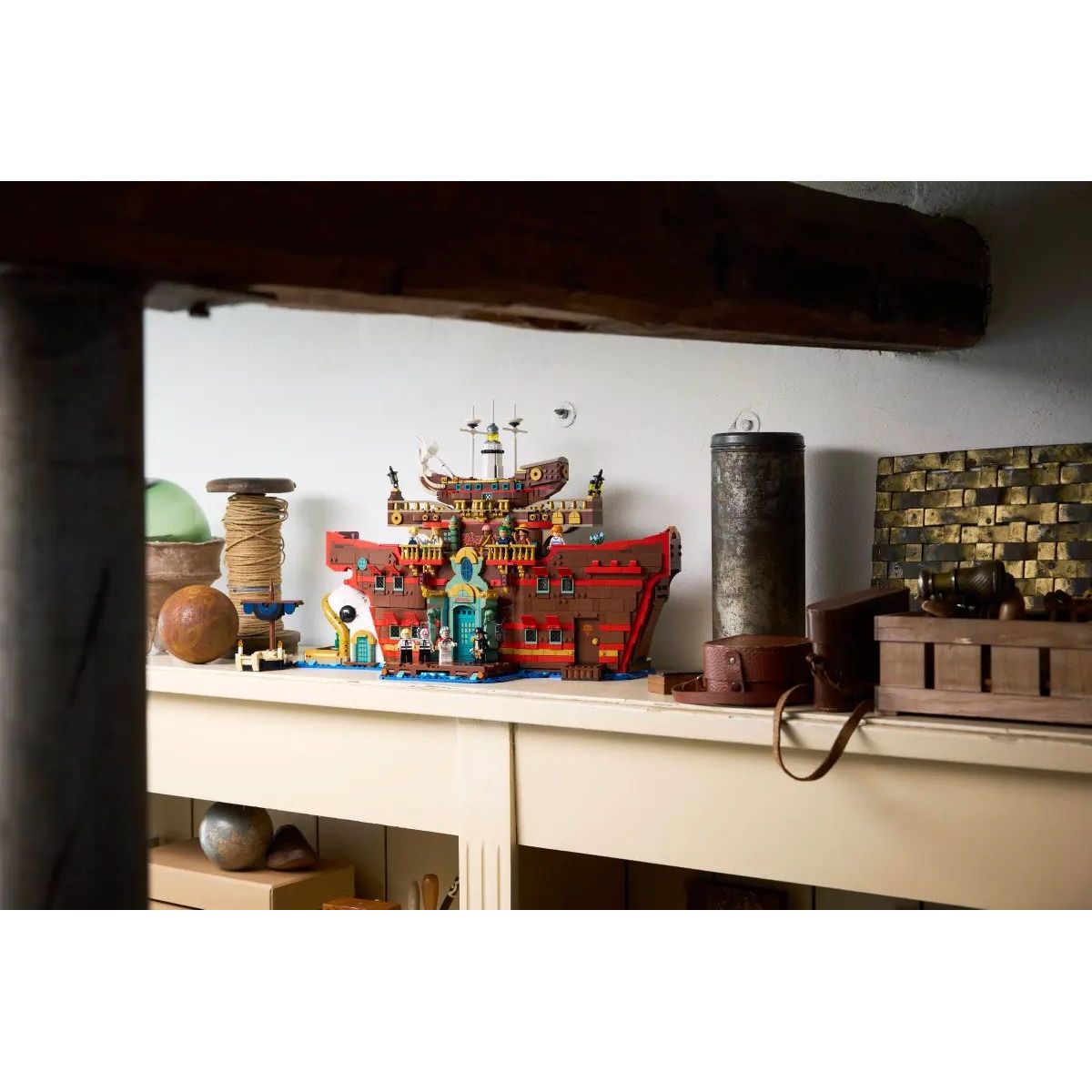 Конструктор LEGO Disney Плавучий ресторан Барати 3402 дет. - фото 11