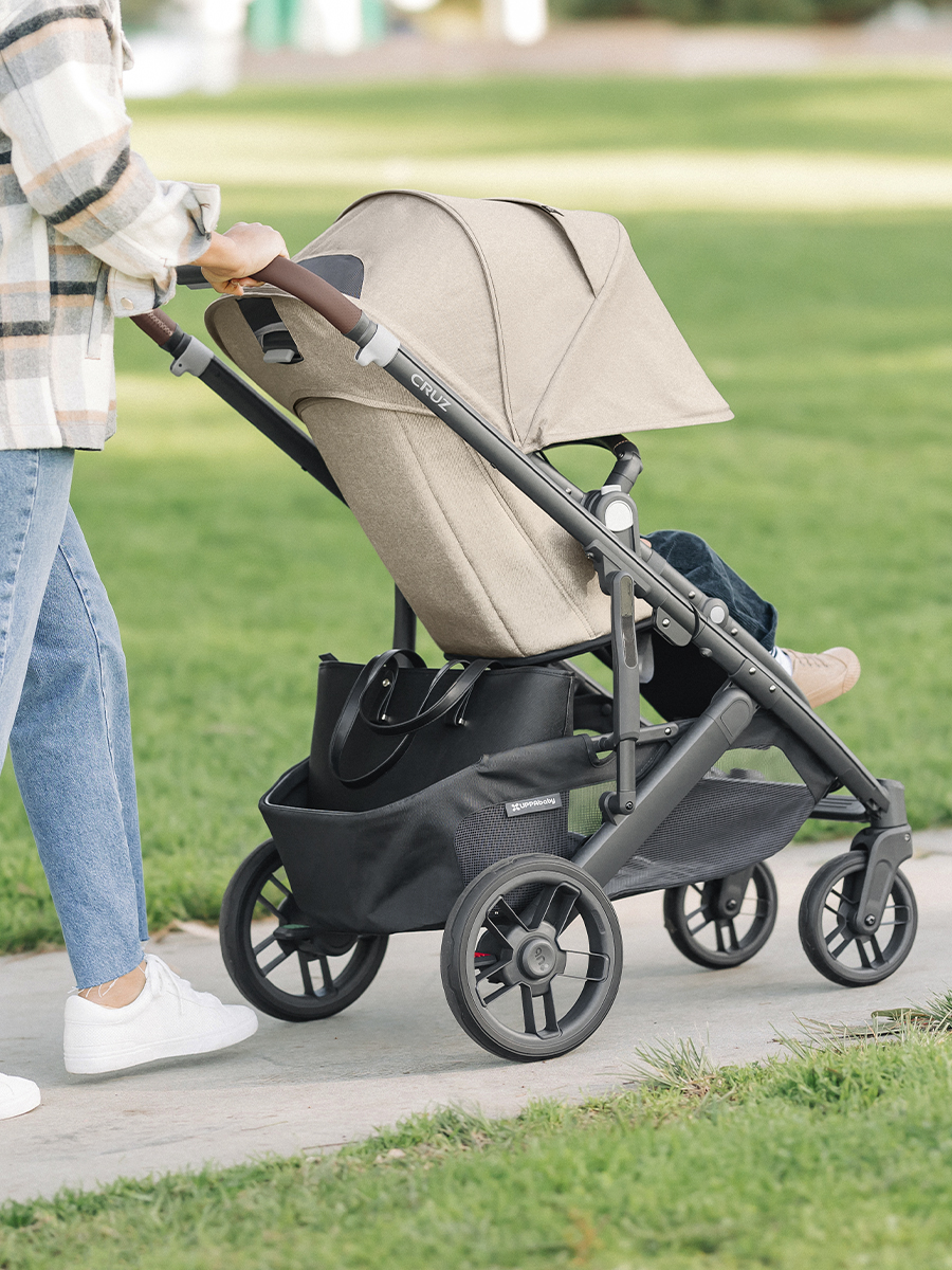 Коляска прогулочная UPPAbaby cruz v3 бежевый - фото 15