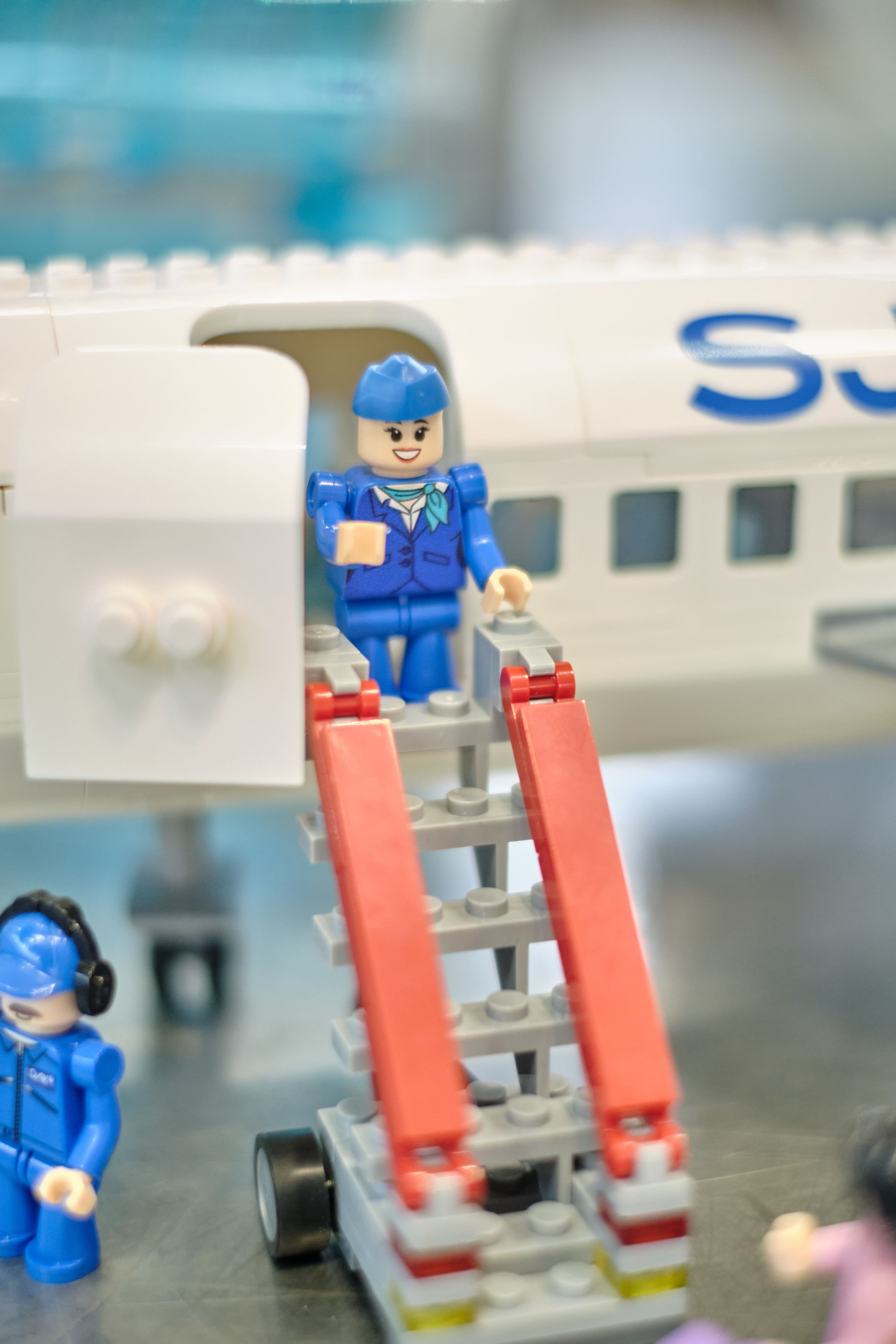 Конструктор brick labs City SJ-100 в аэропорту 939 дет. - фото 13