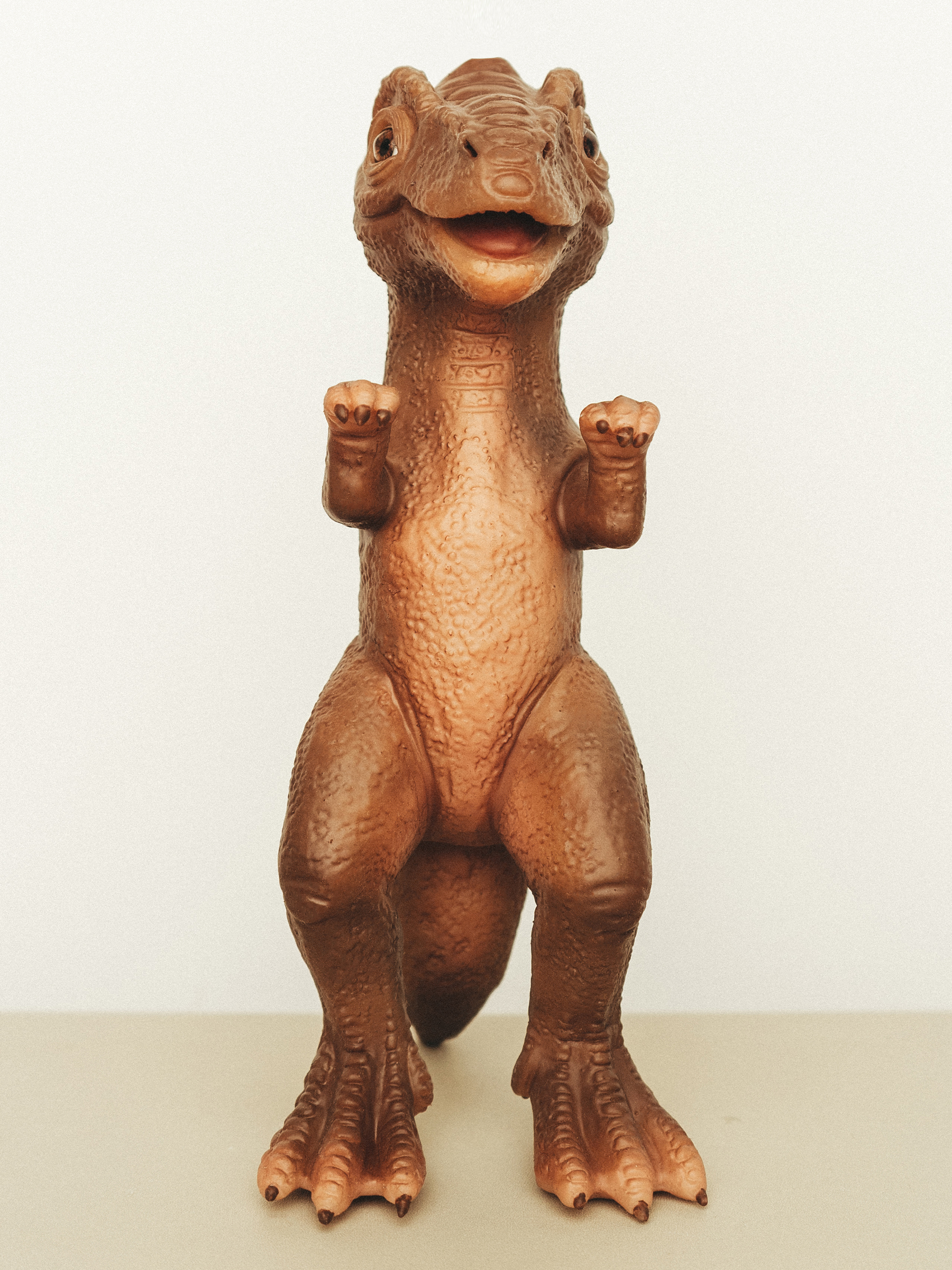 Кукла мини Magic Manufactory Magic Dino Тираннозавр высота 22 см 4631163177467 - фото 10