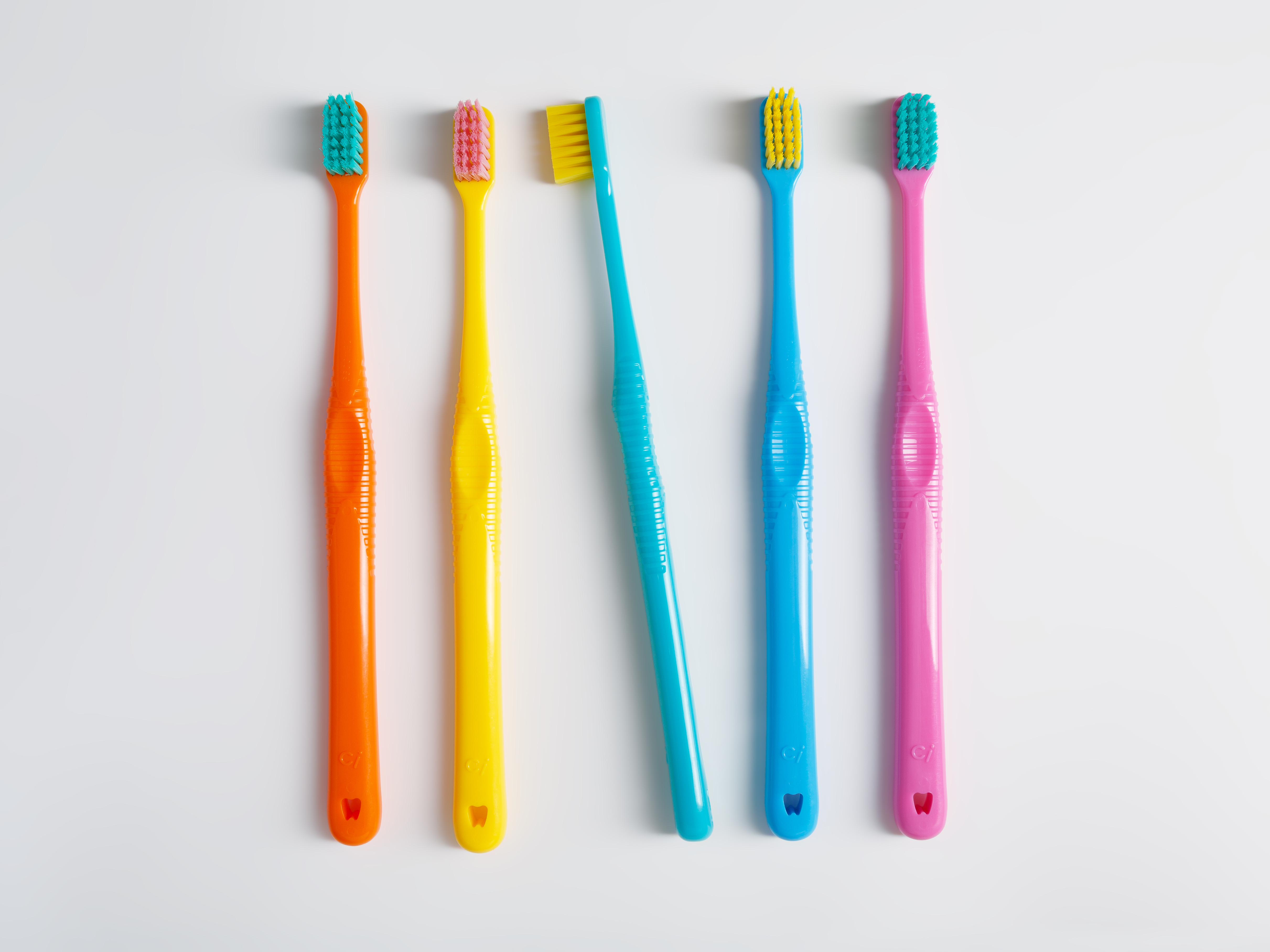 Зубная щетка классическая Доктор Сияй Ci Medical от 12 лет 1 шт. - фото 5