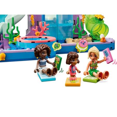 Конструктор LEGO Friends Аквапарк Хартлейк-Сити блочный