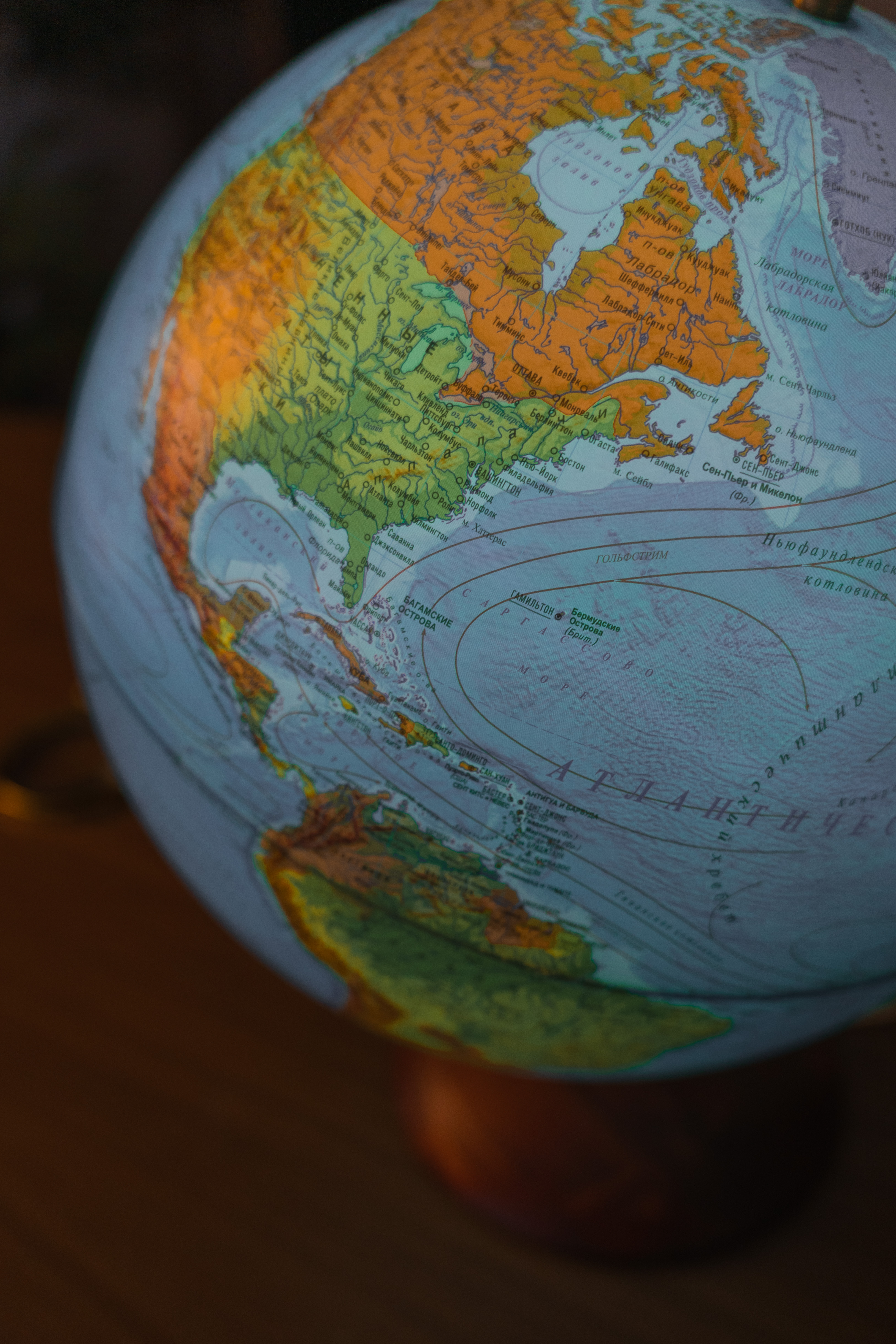 Глобус Globen Земля на подставке из натурального дерева с LED-подсветкой 32 см - фото 9