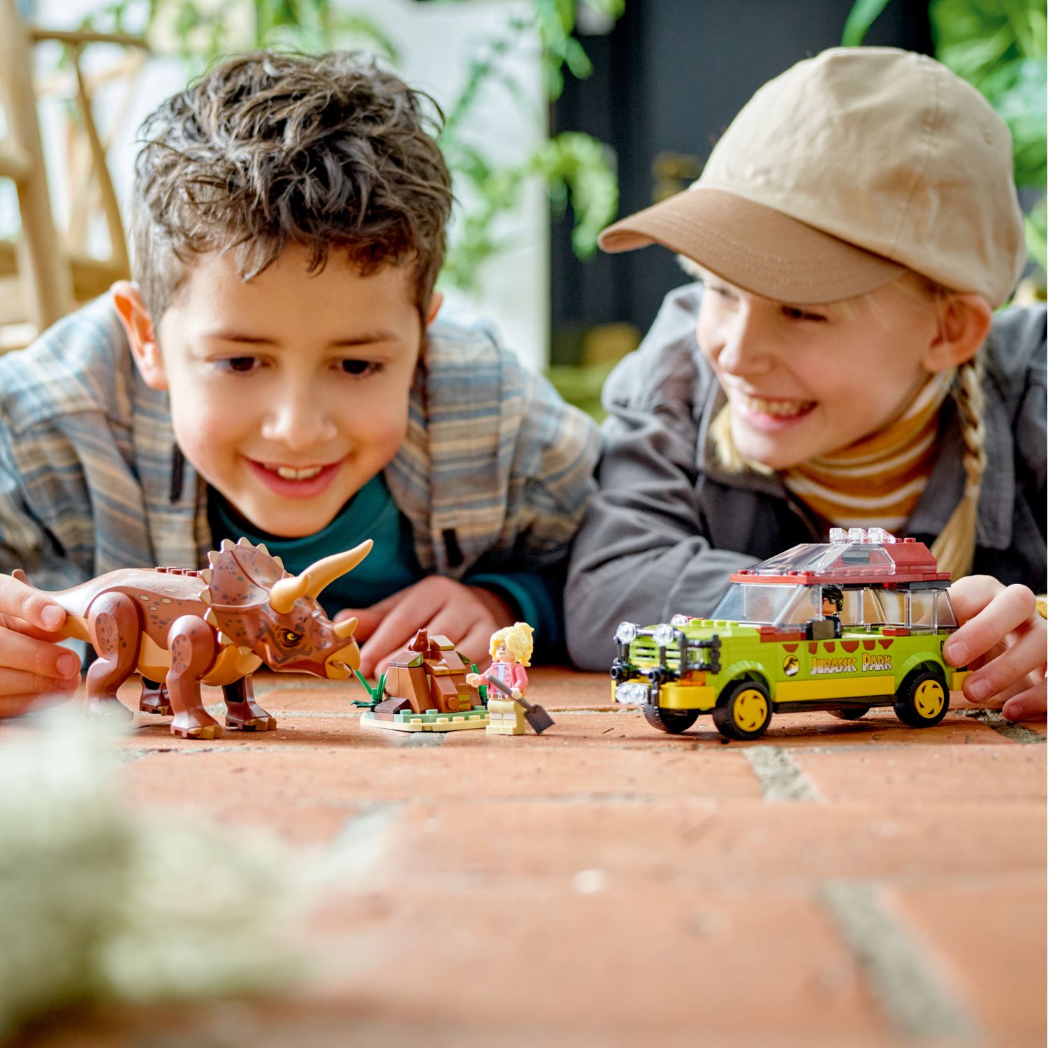 Конструктор LEGO Jurassic World Triceratops Research - фото 6