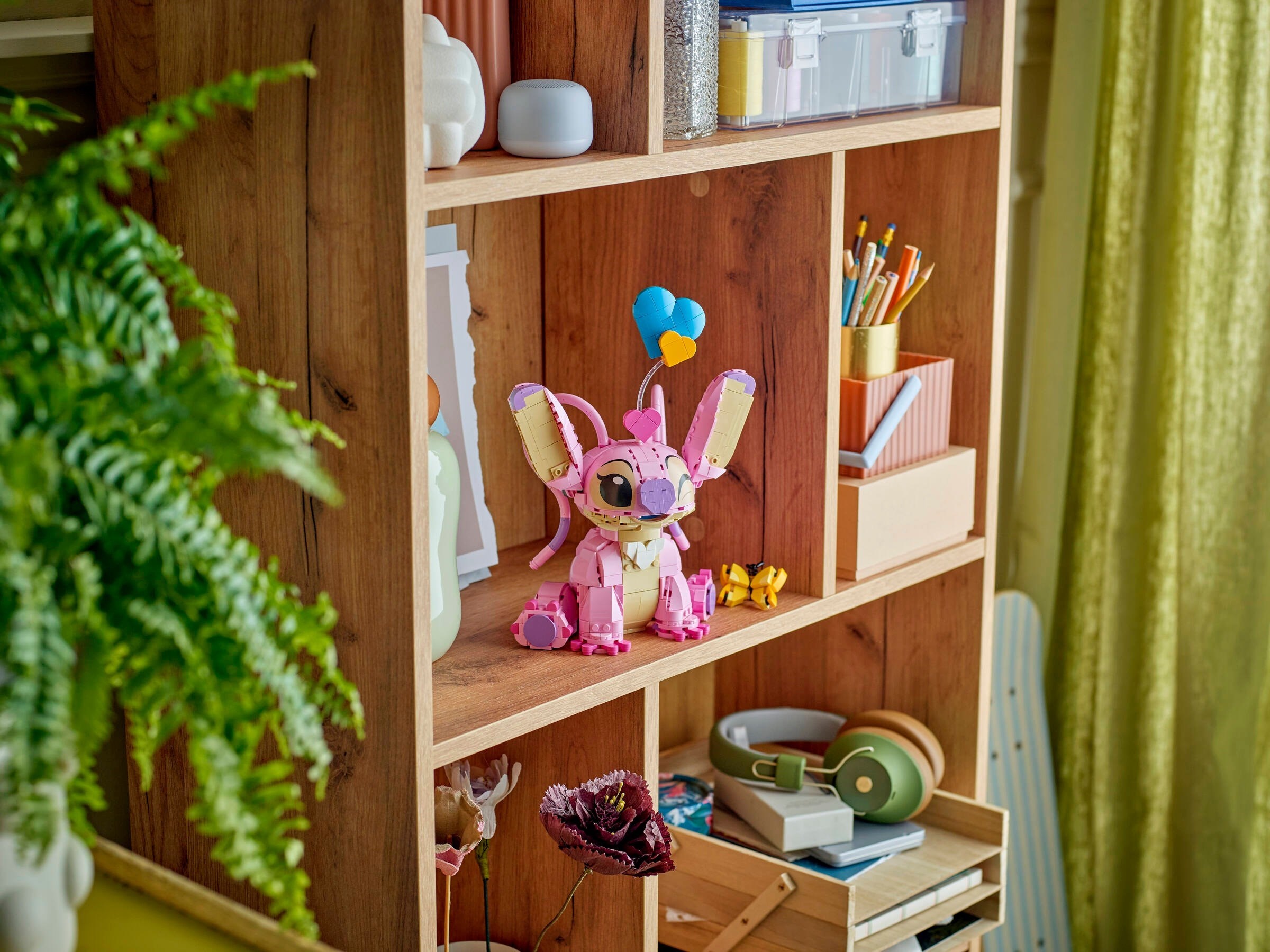 Конструктор LEGO Disney 43257 784 дет. - фото 6