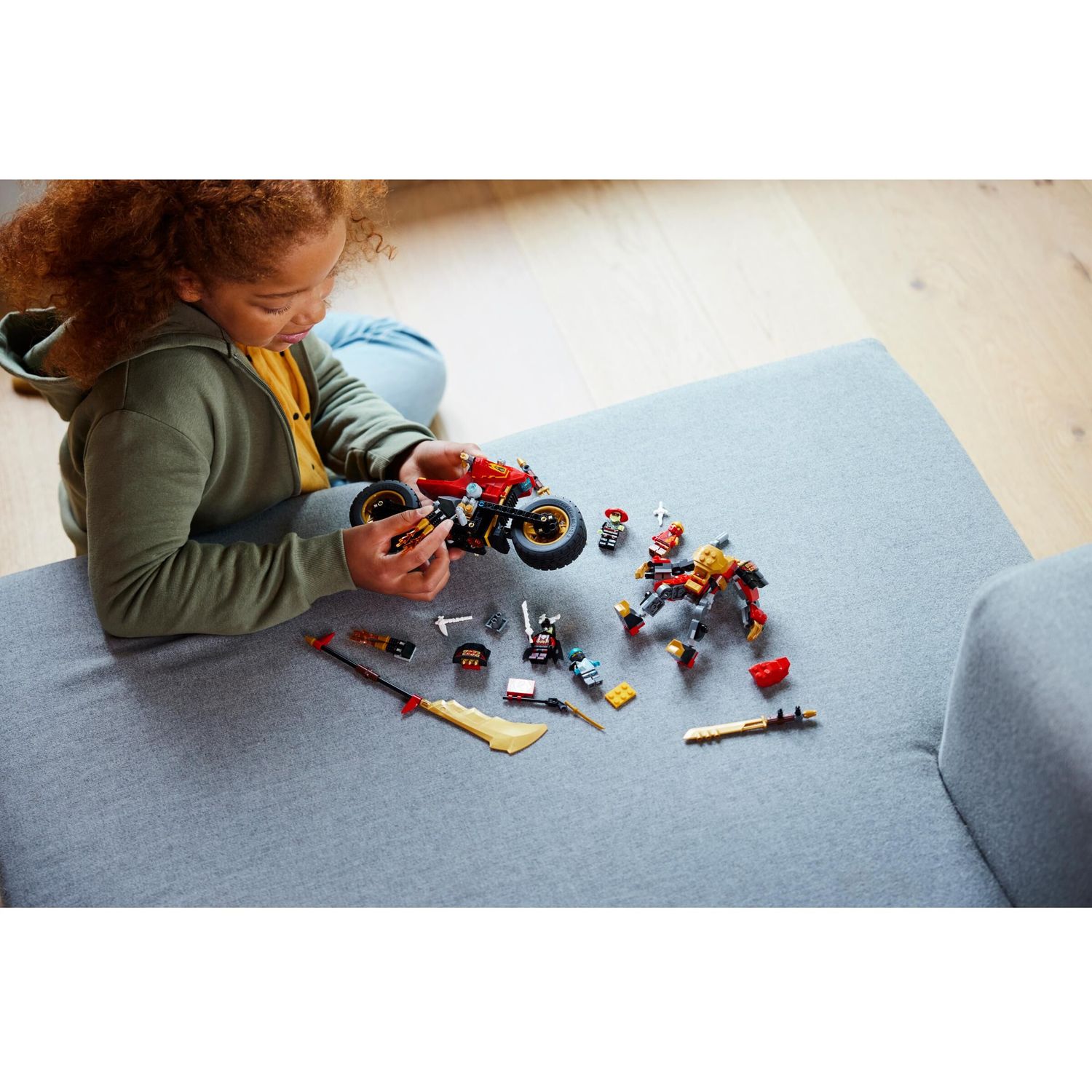 Конструктор LEGO NINJAGO Kais Mech Rider 312 дет. - фото 11