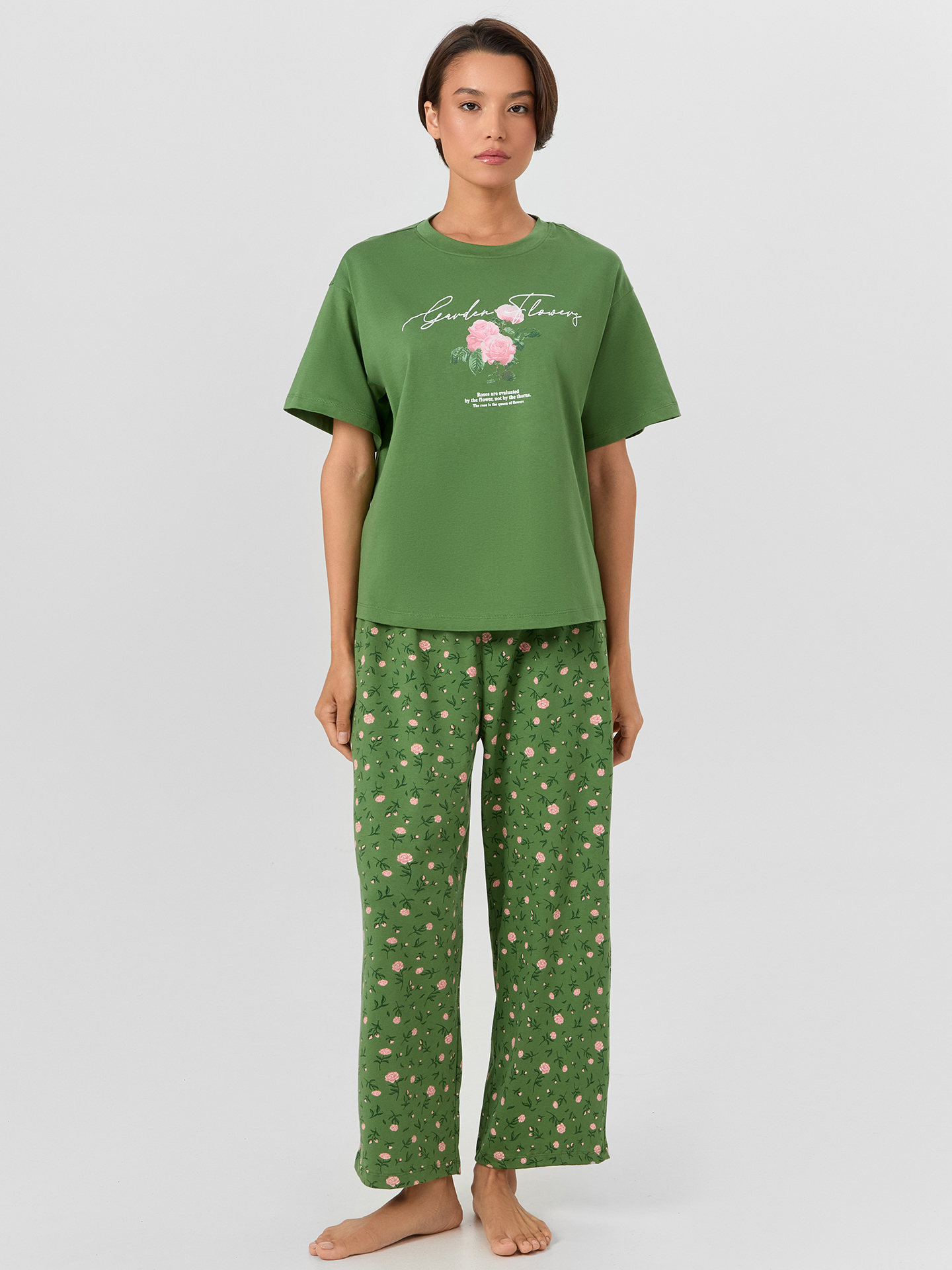 Пижама Mark Formelle (Марк Формэль) 592600/зеленый сок +розы на зеленом - фото 1