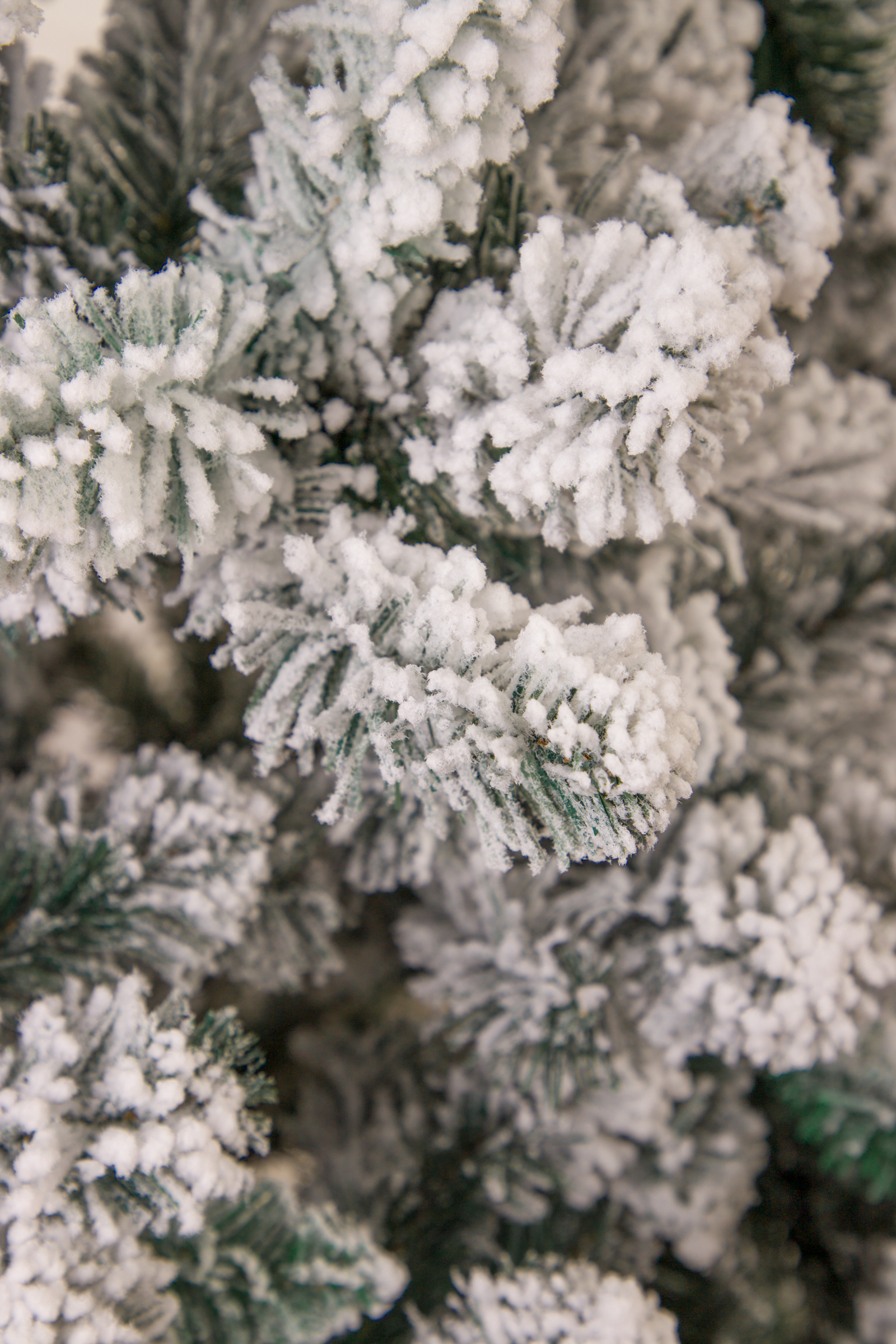 Ель заснеженная М-8 Империя Ёлок 240 см - фото 4