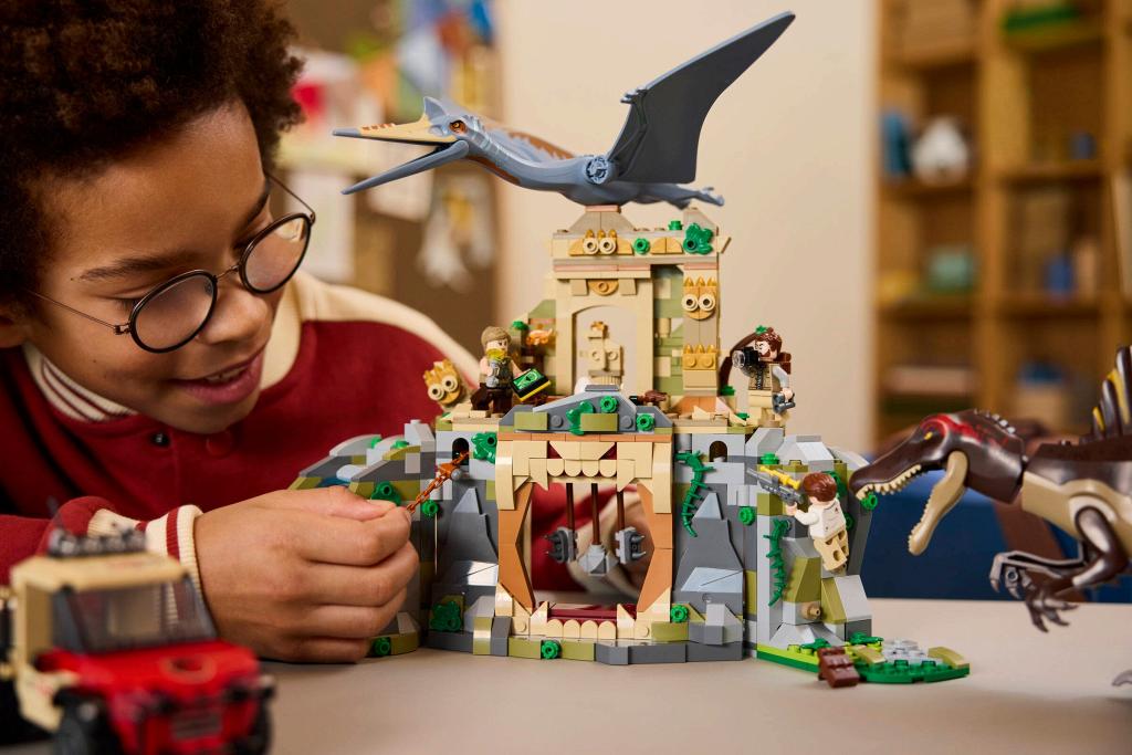 Конструктор LEGO Jurassic World 76976 984 дет. - фото 4