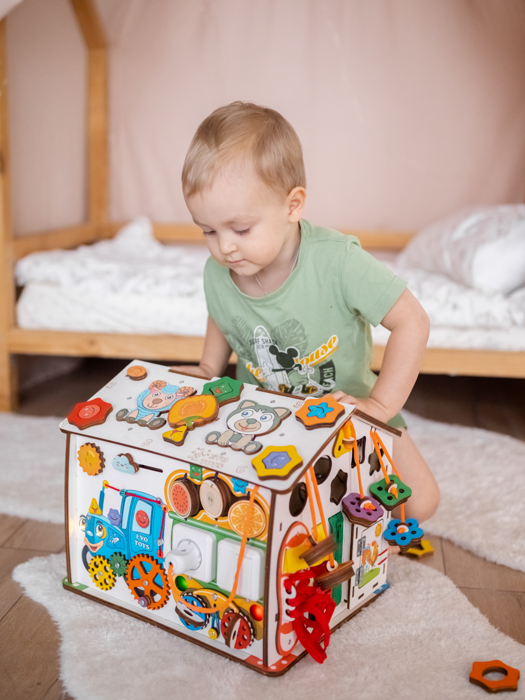 Игрушка Evotoys бизиборд Смайлики - фото 20