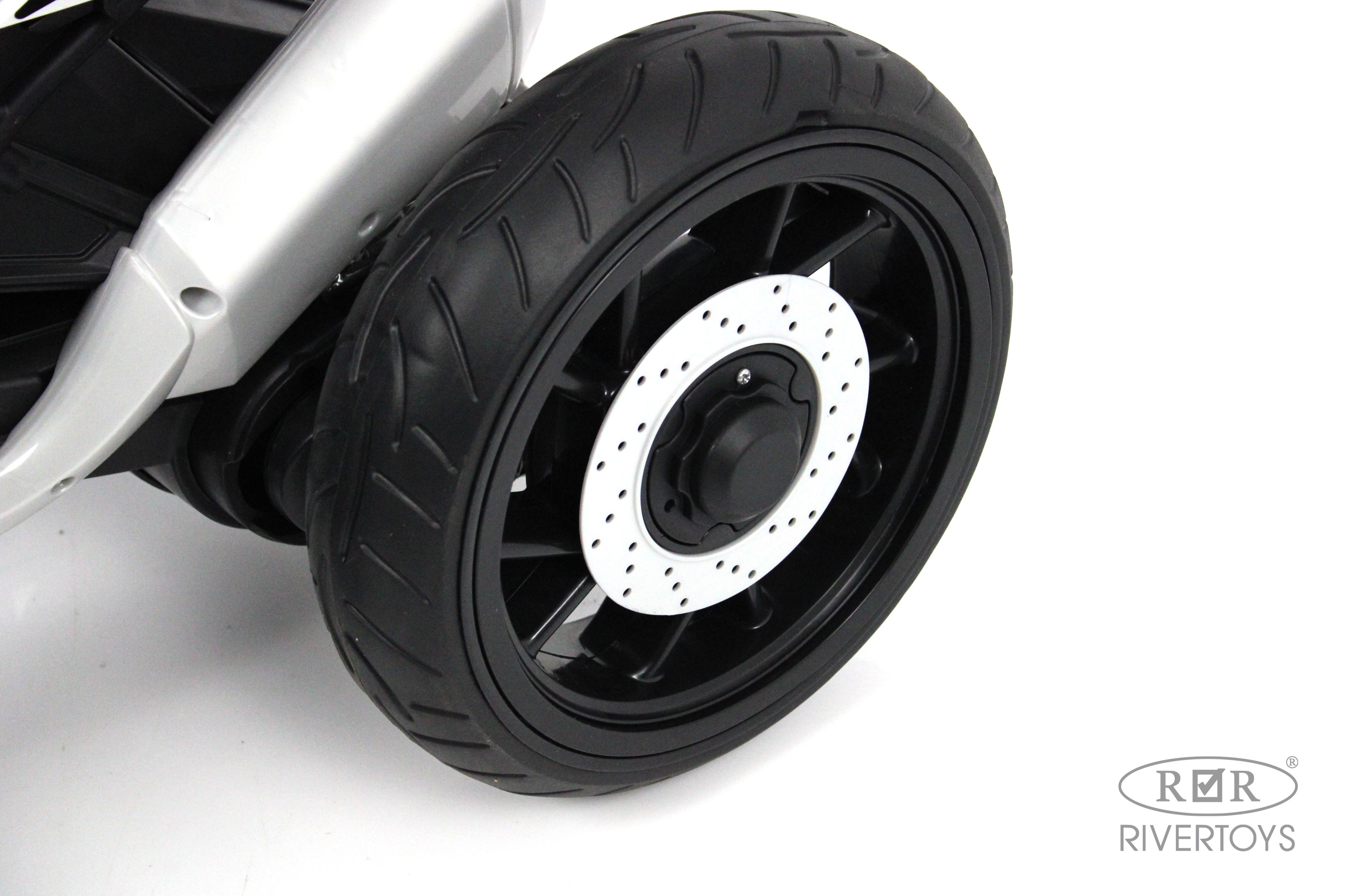 Электромобиль RIVERTOYS Z333ZZ-WHITE - фото 11