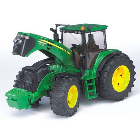 Трактор Bruder John Deere