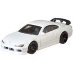 Автомобиль Hot Wheels Nissan 1:64