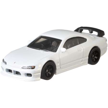 Автомобиль Hot Wheels Nissan 1:64