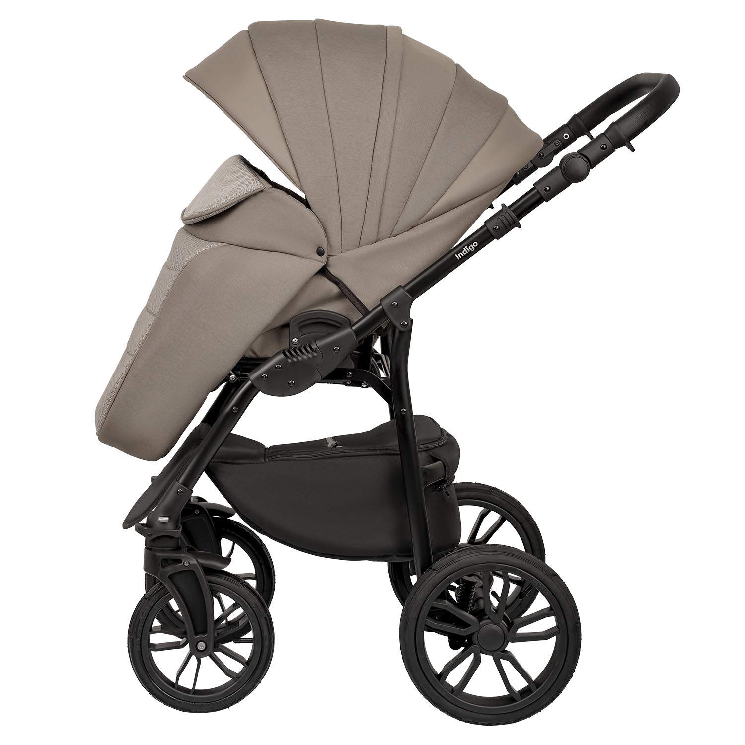 Коляска 2в1 Indigo Indigo (05) коричневый - фото 15