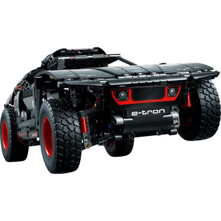 Конструктор LEGO Technic Audi RS Q e-tron блочный
