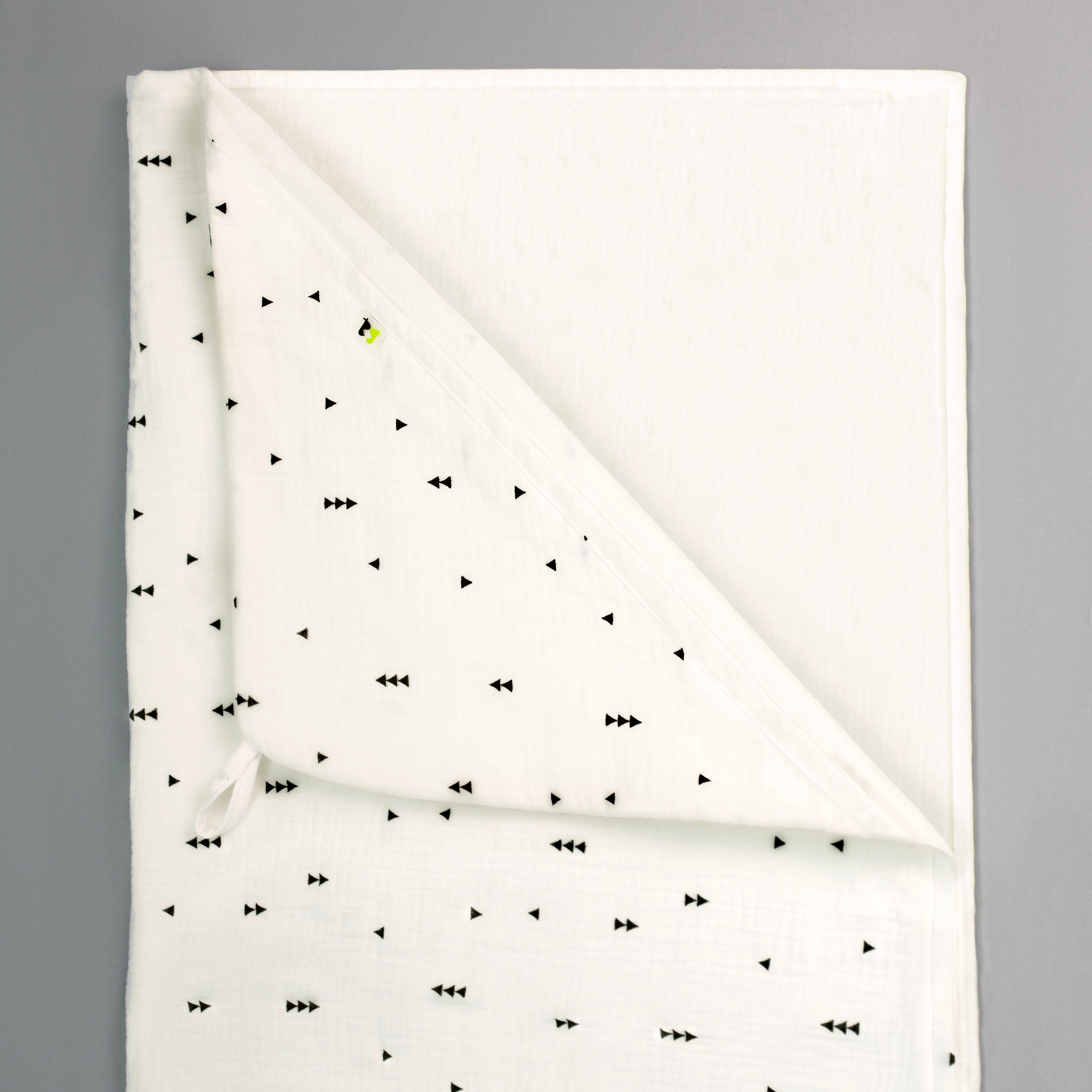 Полотенце уголок Фабрика Бамбук с капюшоном (уголком) 98 x 98 см - фото 2