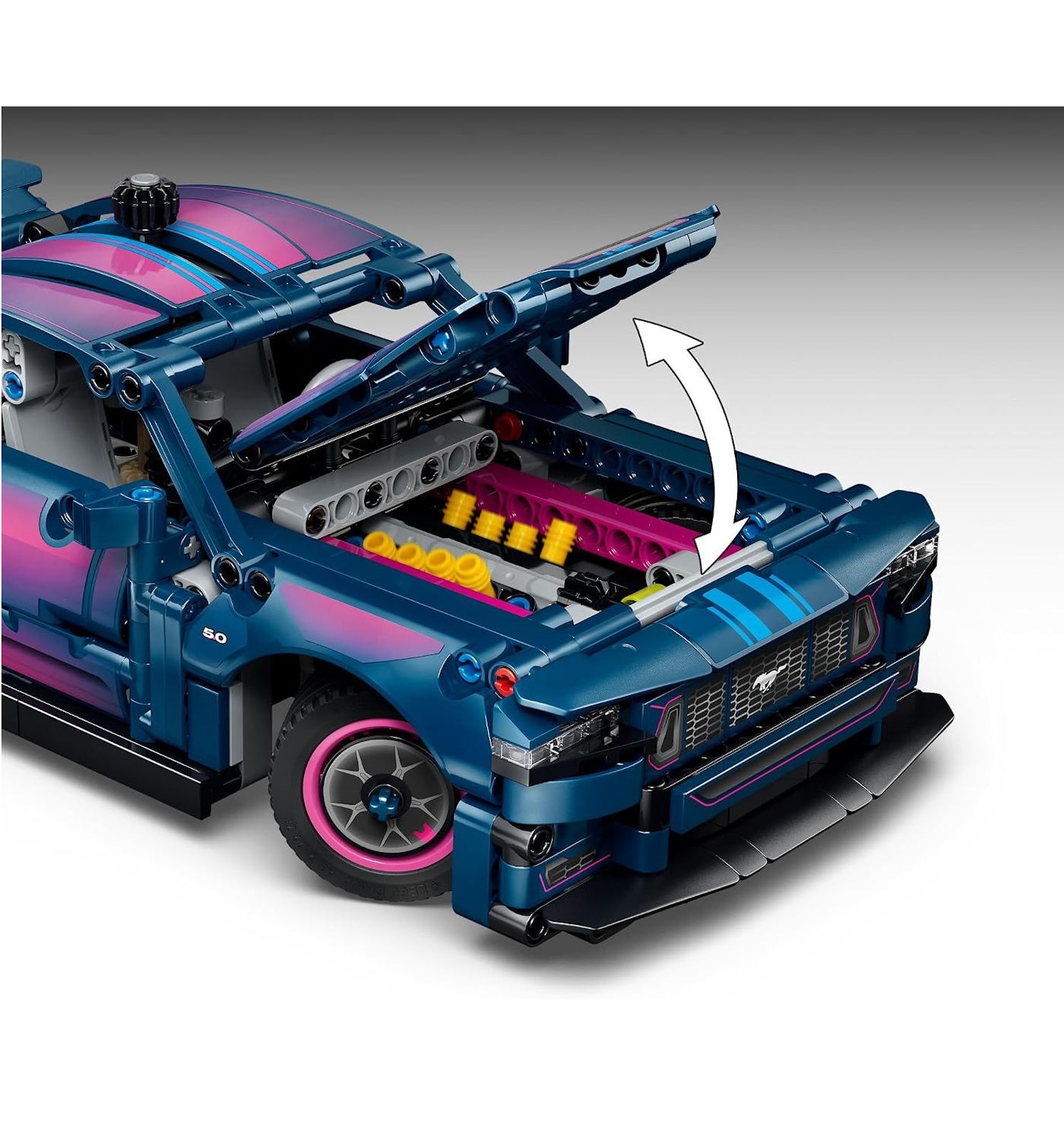 Конструктор LEGO Technic Ford Mustang GT 973 дет. - фото 4