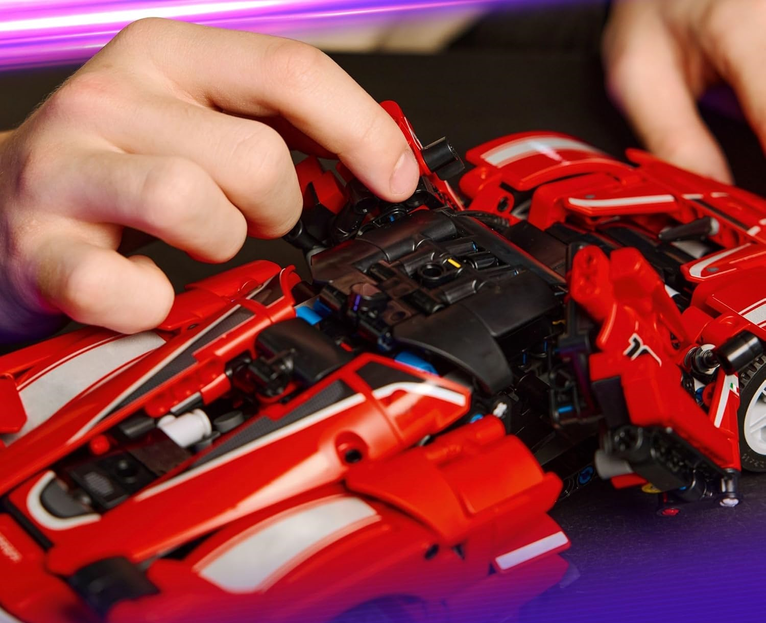 Конструктор LEGO Technic Ferrari FXX K 897 дет. - фото 4