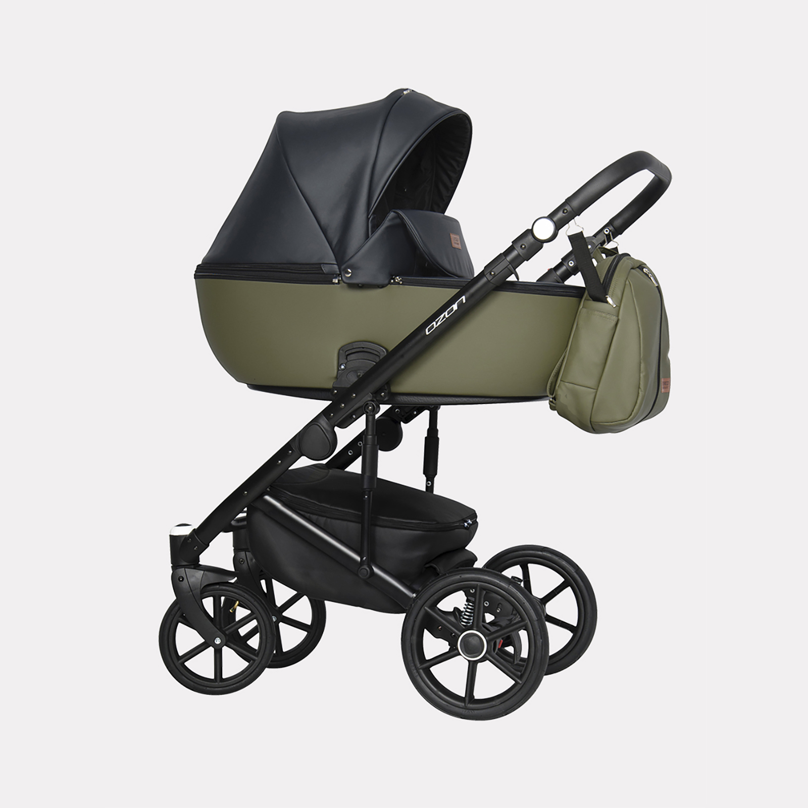 Коляска 3в1 Riko Basic Ozon - фото 1