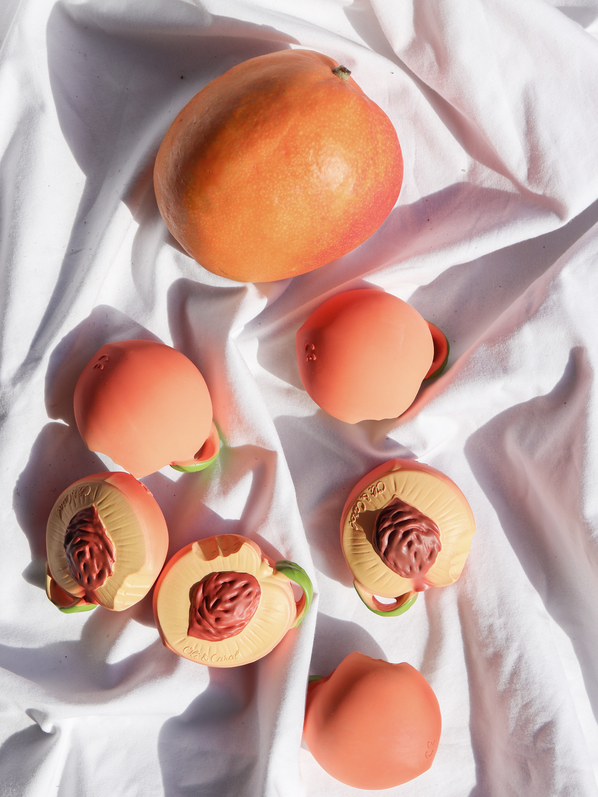Прорезыватель OLI and CAROL Palm peach - фото 6