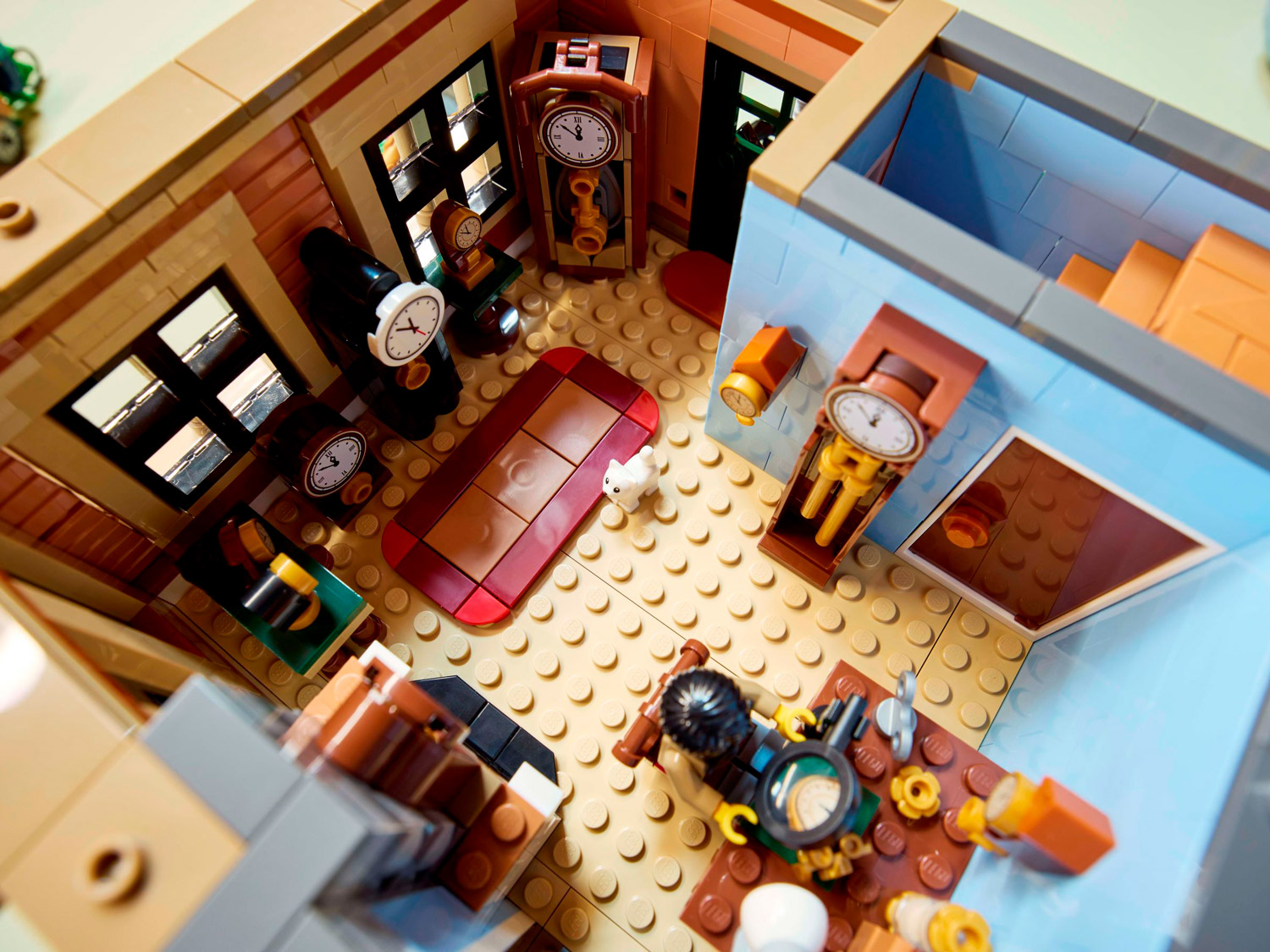 Конструктор LEGO Creator Expert 10350 3266 дет. - фото 8