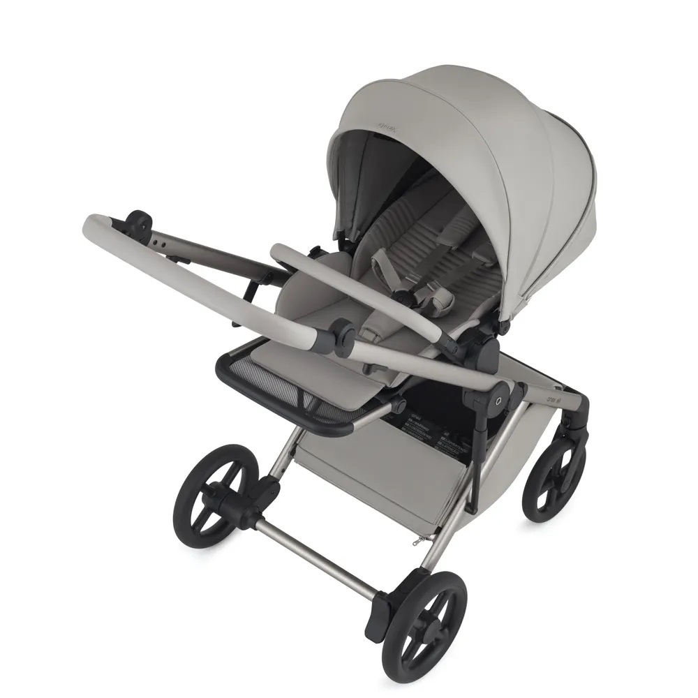 Коляска 2в1 Anex Eli серебряный - фото 3