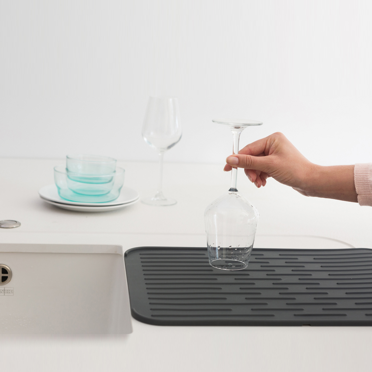 Коврик для сушки посуды Brabantia Sink Side силиконовый - фото 2