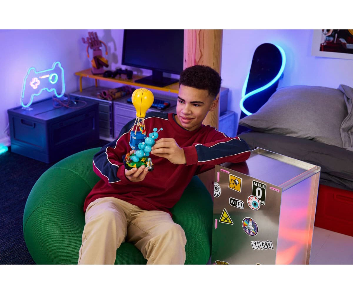 Конструктор LEGO Fortnite Сброс припасов 314 дет. - фото 10