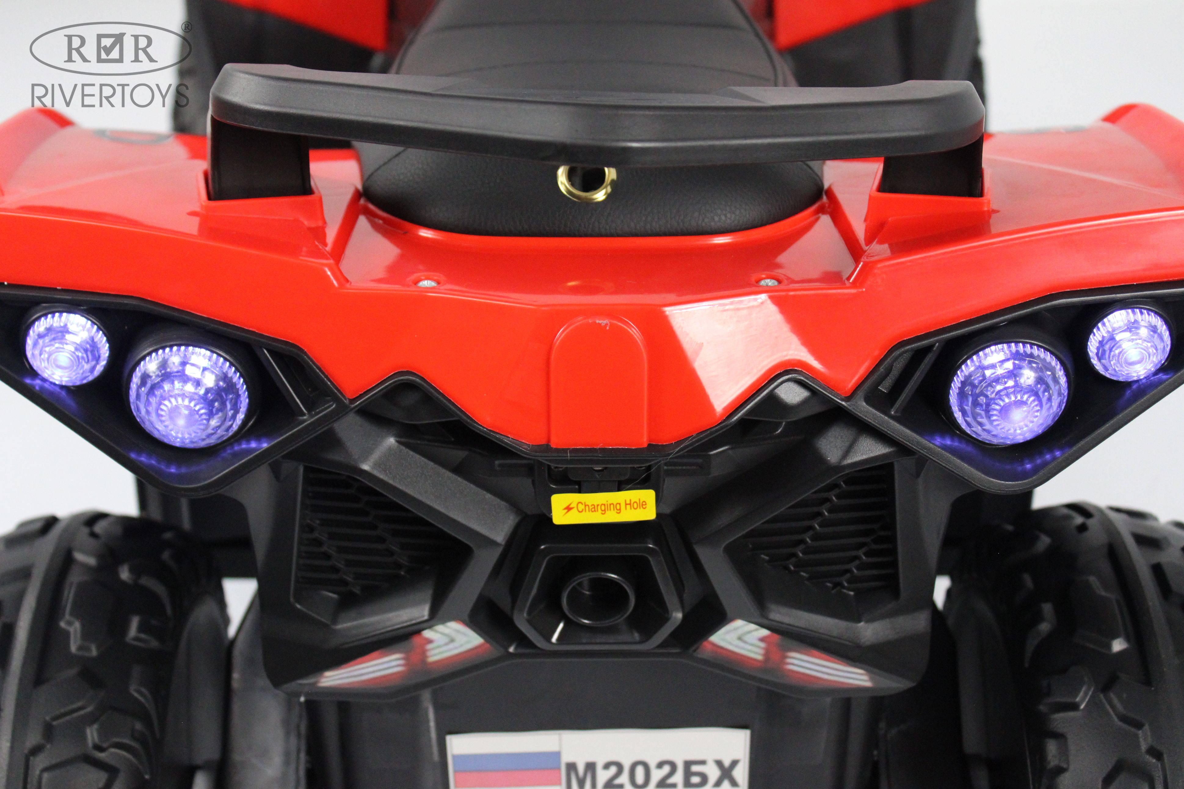Электромобиль RIVERTOYS М202БХ-RED С пультом ДУ - фото 5