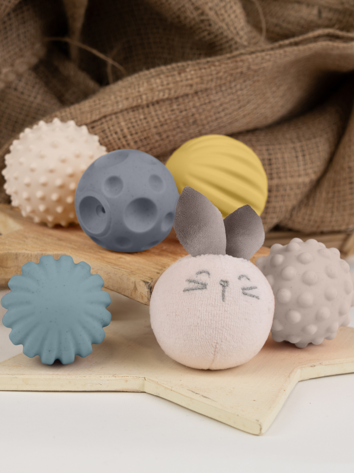 Игрушка Chicco Тактильные мячики - фото 4