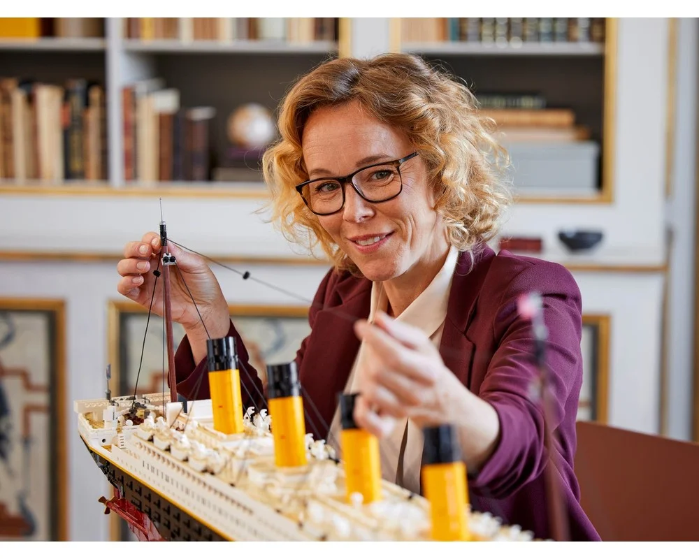 Конструктор LEGO Creator Expert 10294 9090 дет. - фото 33