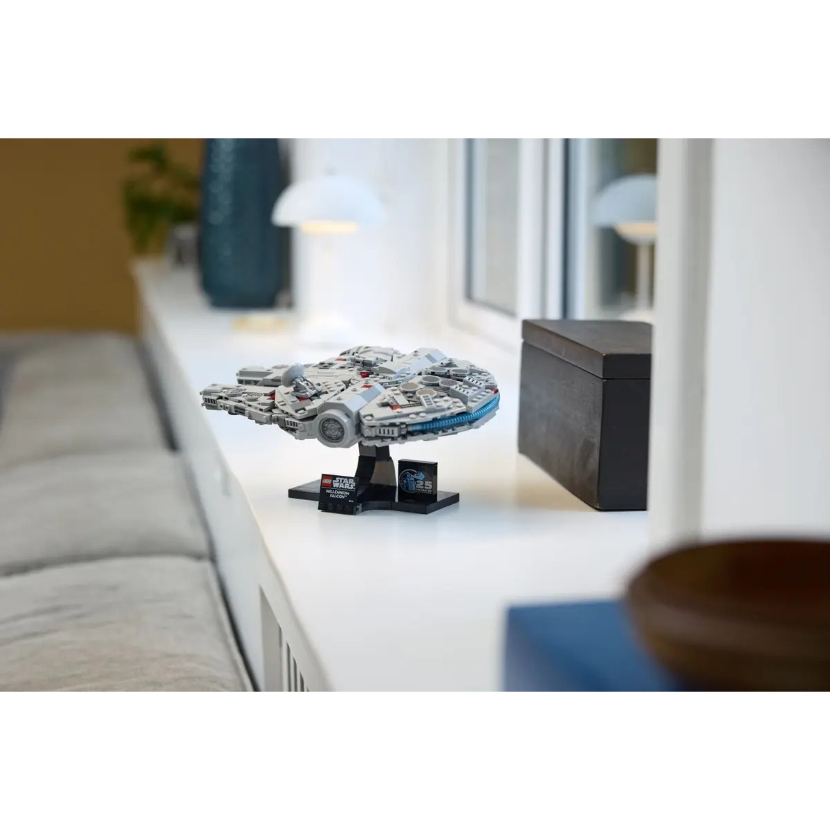 Конструктор LEGO Star Wars Сокол тысячелетия - фото 11