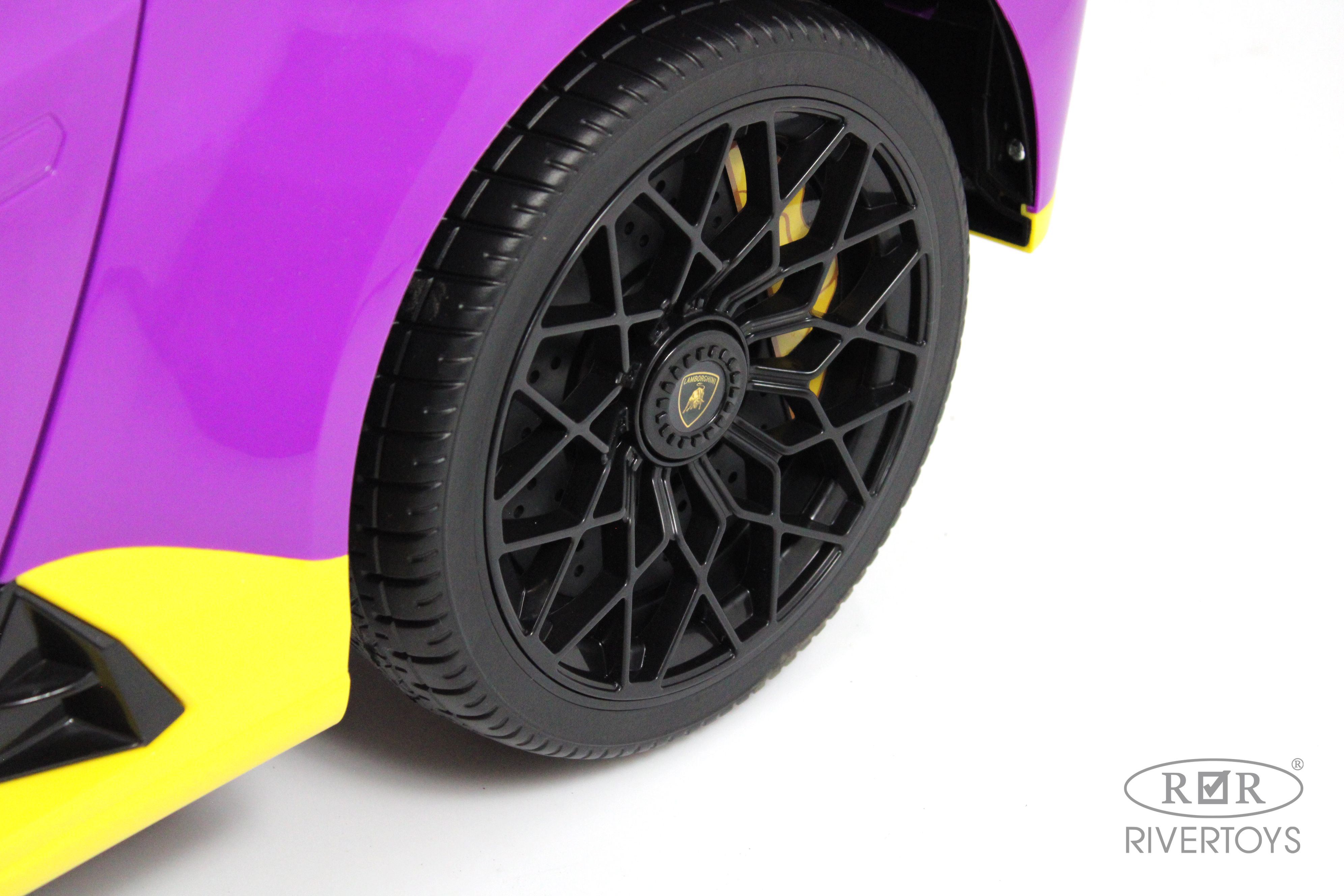 Электромобиль RIVERTOYS Lamborghini E888EE-YELLOW-PURPLE С пультом ДУ - фото 12