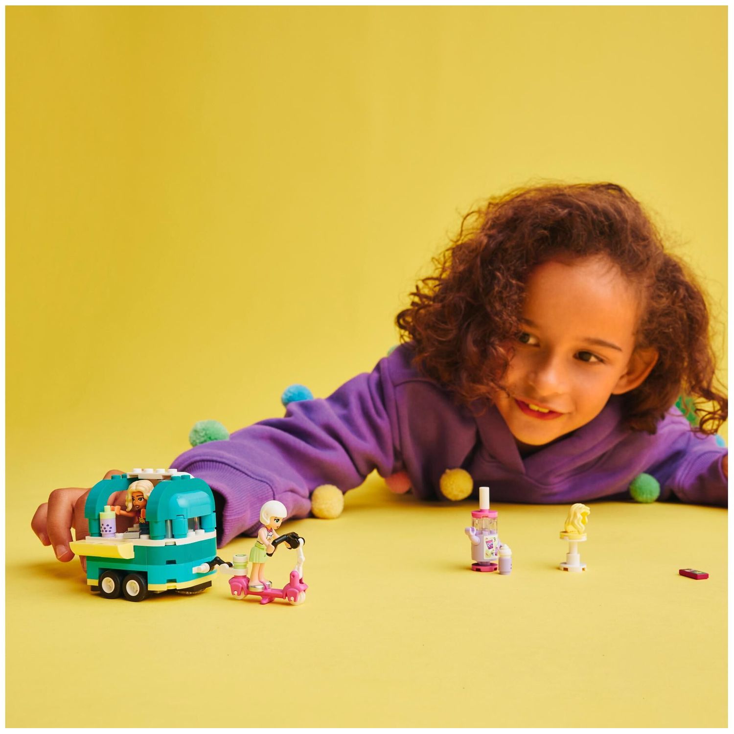 Конструктор LEGO Friends Мобильный магазин 109 дет. - фото 7