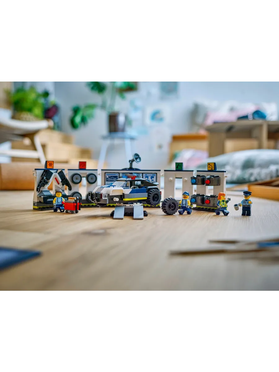 Конструктор LEGO City 489 дет. - фото 5