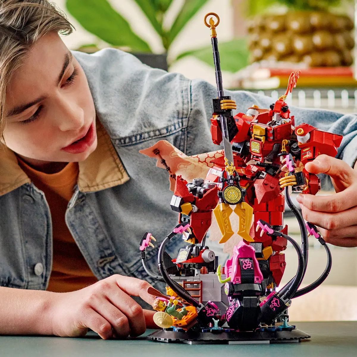 Конструктор LEGO NINJAGO Мех Огненный рыцарь 996 дет. - фото 6