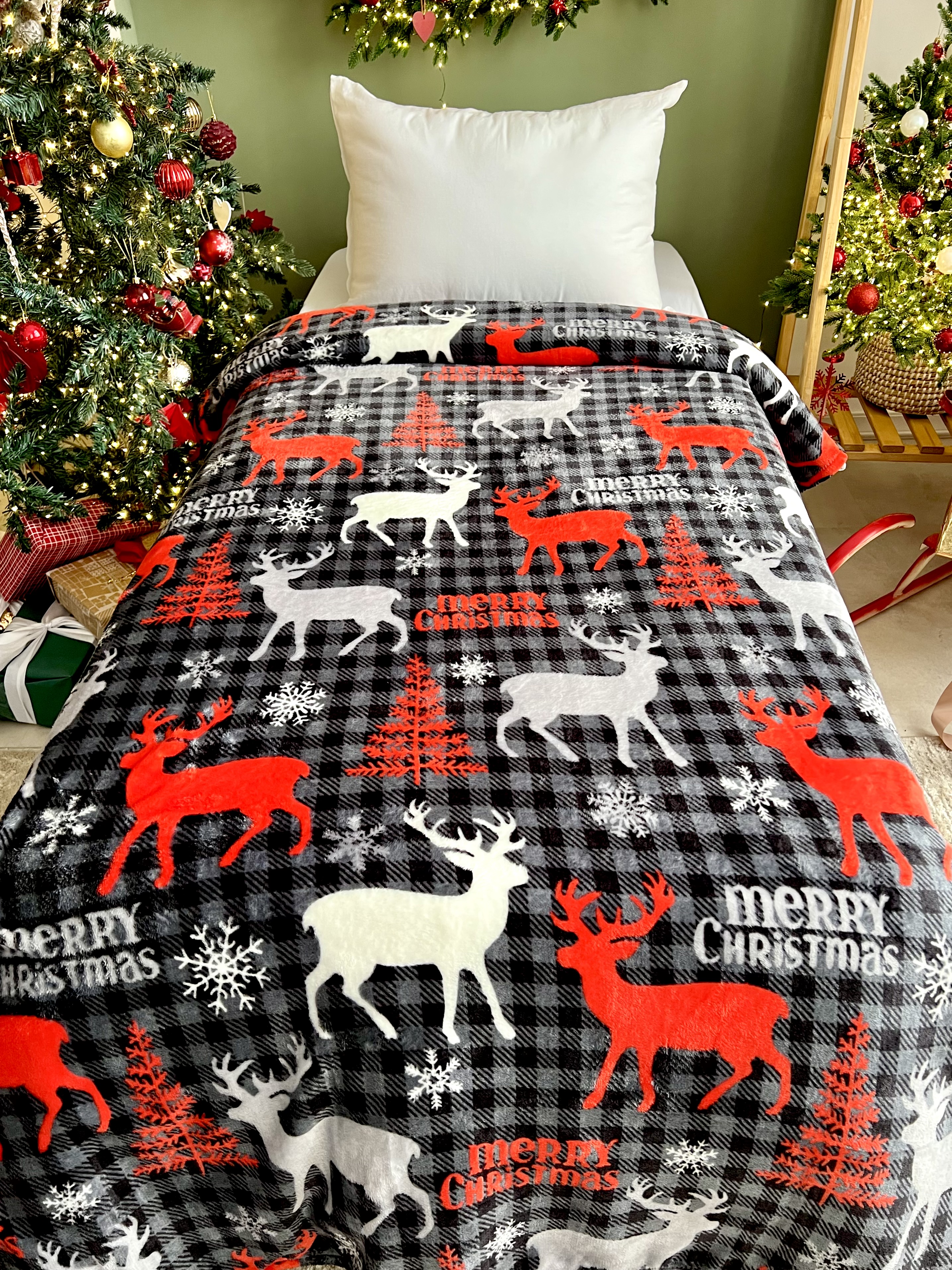 Плед PAVLine Олени 150 x 200 см велсофт - фото 1