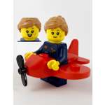 Фигурка LEGO Collectible Airplane Girl