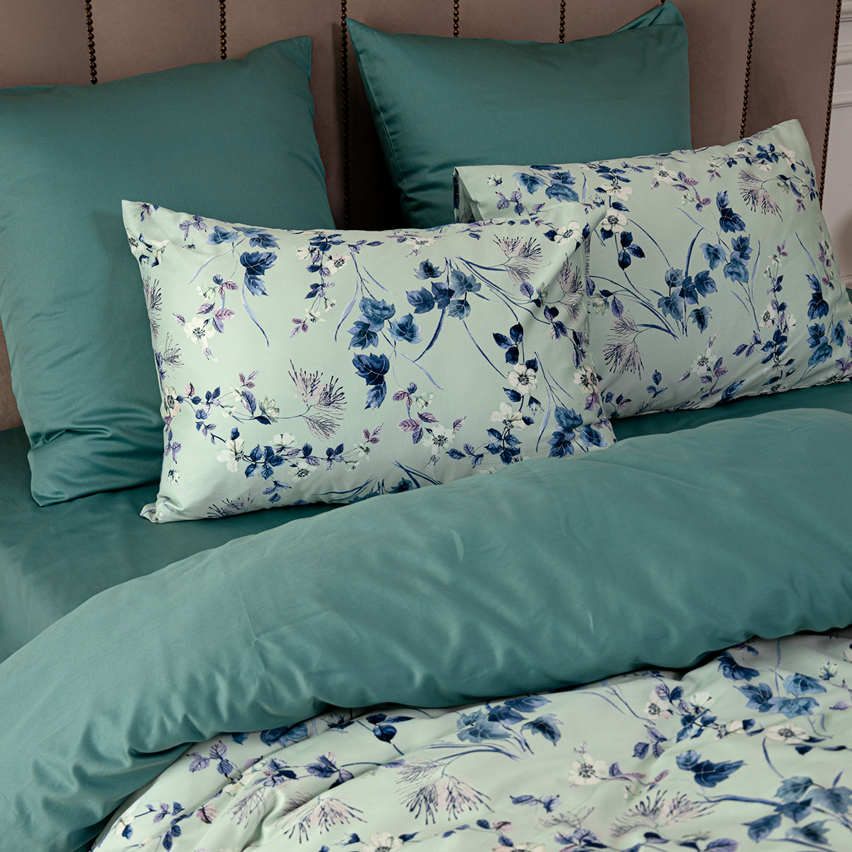 Комплект постельного белья SORRENTO DELUXE Мэнола 2-спальный макси 4 наволочки рис.6019-1+5954-1 - фото 8