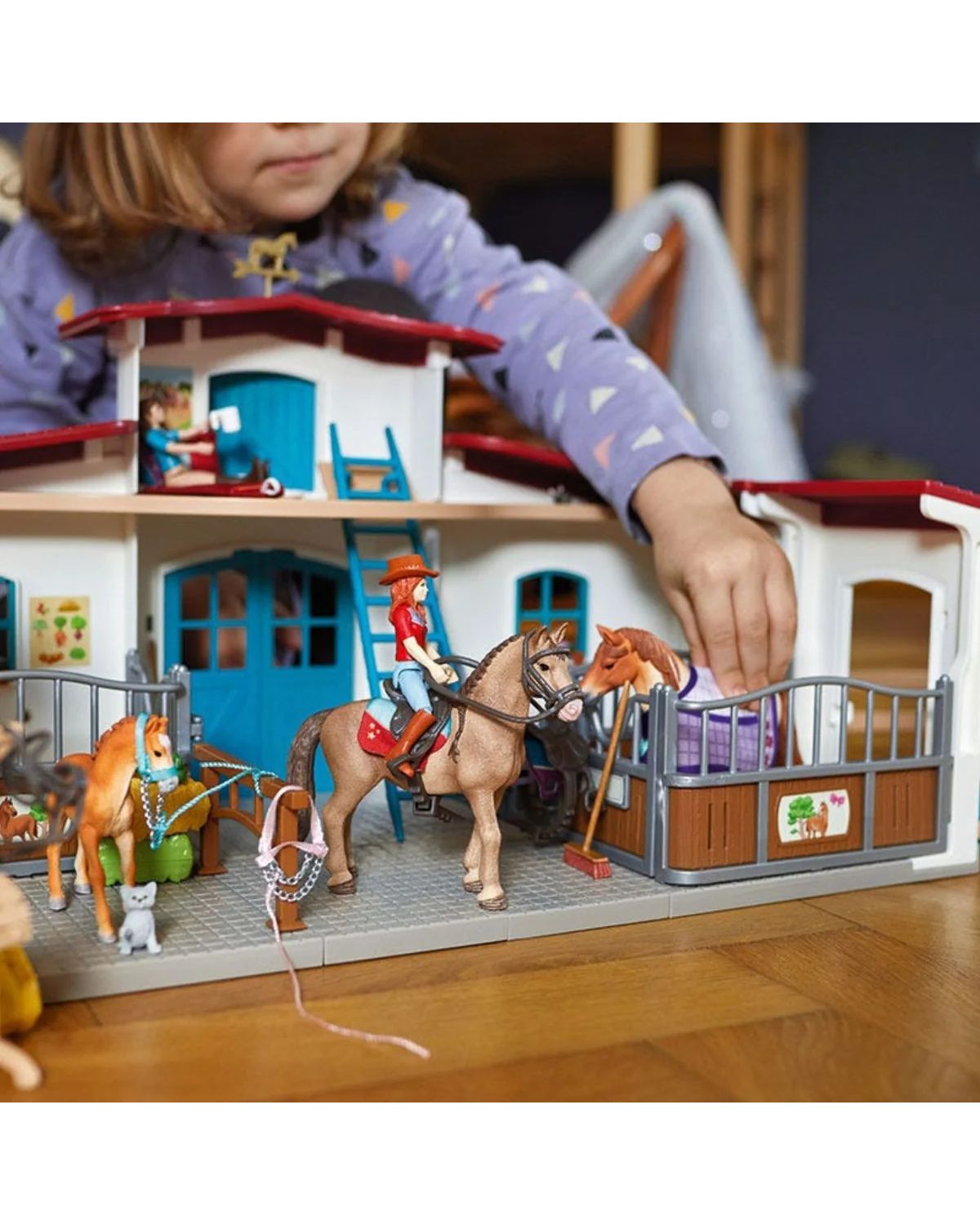 Игровой набор SCHLEICH Центр верховой езды - фото 6