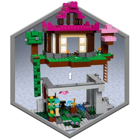 Конструктор LEGO Minecraft Площадка для тренировок блочный